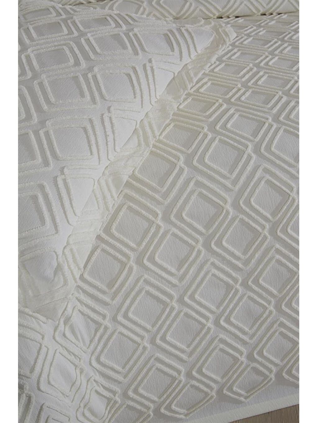 Ekru Velisa Çift Kişilik Şönil Desenli 235x250 cm Pike Takımı Krem-6