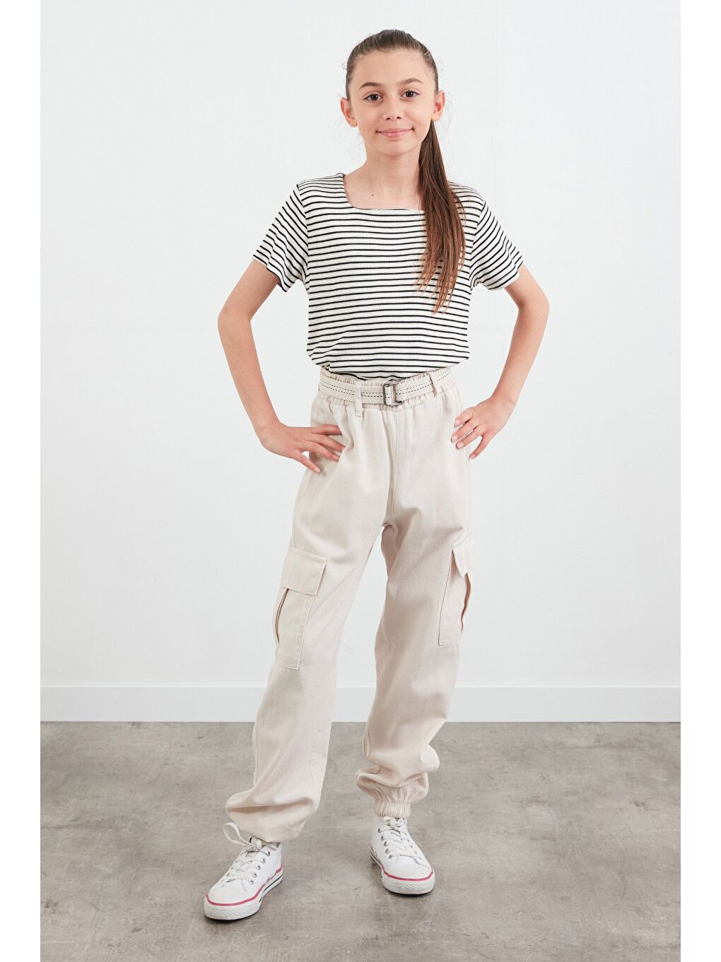Bej Kemerli Kargo Cepli Jogger Kız Çocuk Pantolon