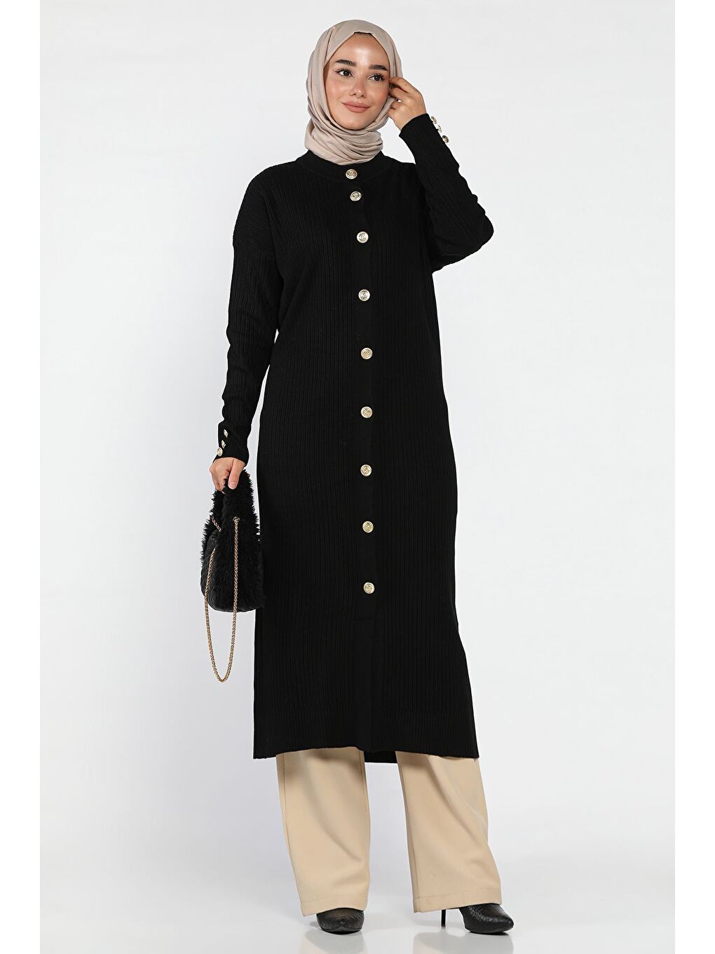 Siyah Gold Düğmeli Kendinden Çizgi Desenli Tesettür Triko Hırka