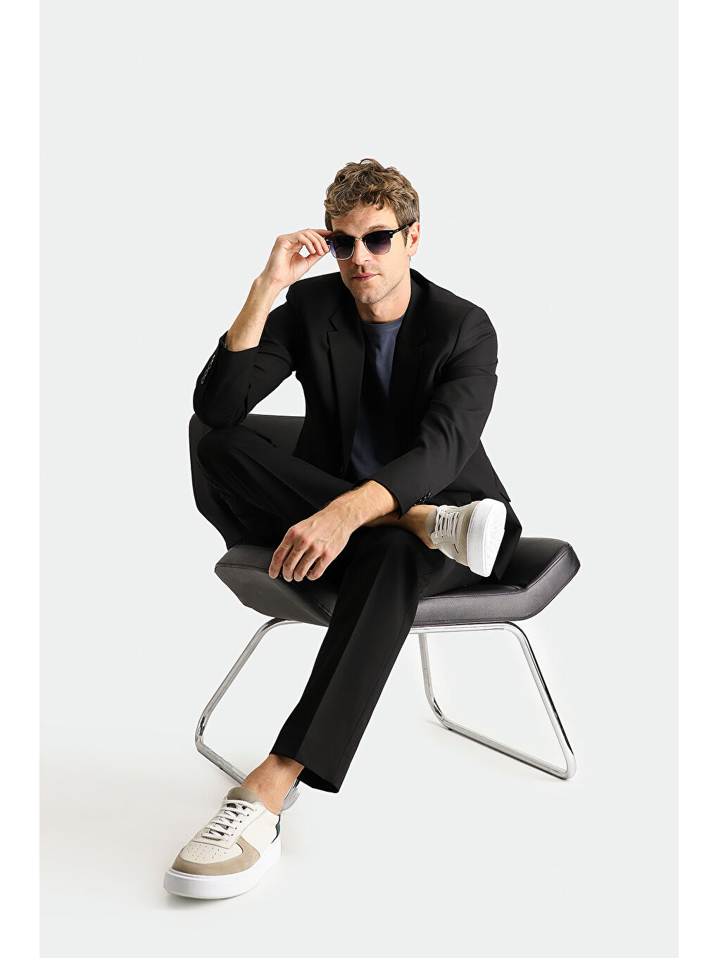 Siyah Regular Fit Süper Esnek Takım Elbise-1