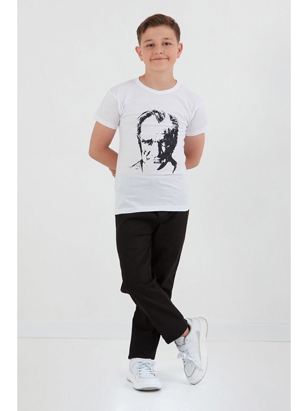 Beyaz Atatürk Baskılı Unisex Çocuk Tişört-2