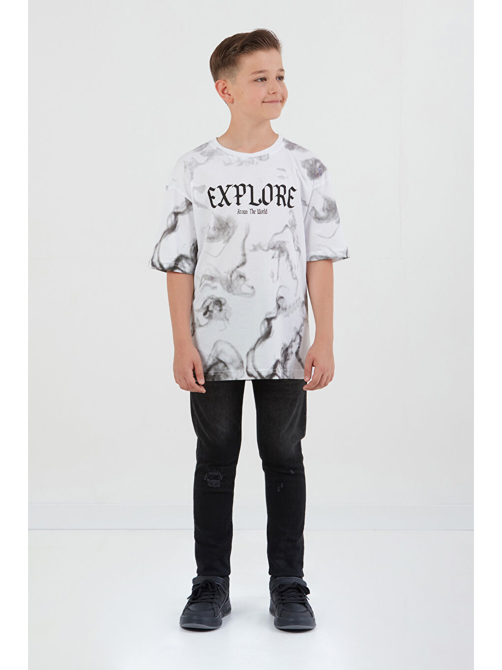 Beyaz Explore Yazı Baskılı Erkek Çocuk Tişört-1