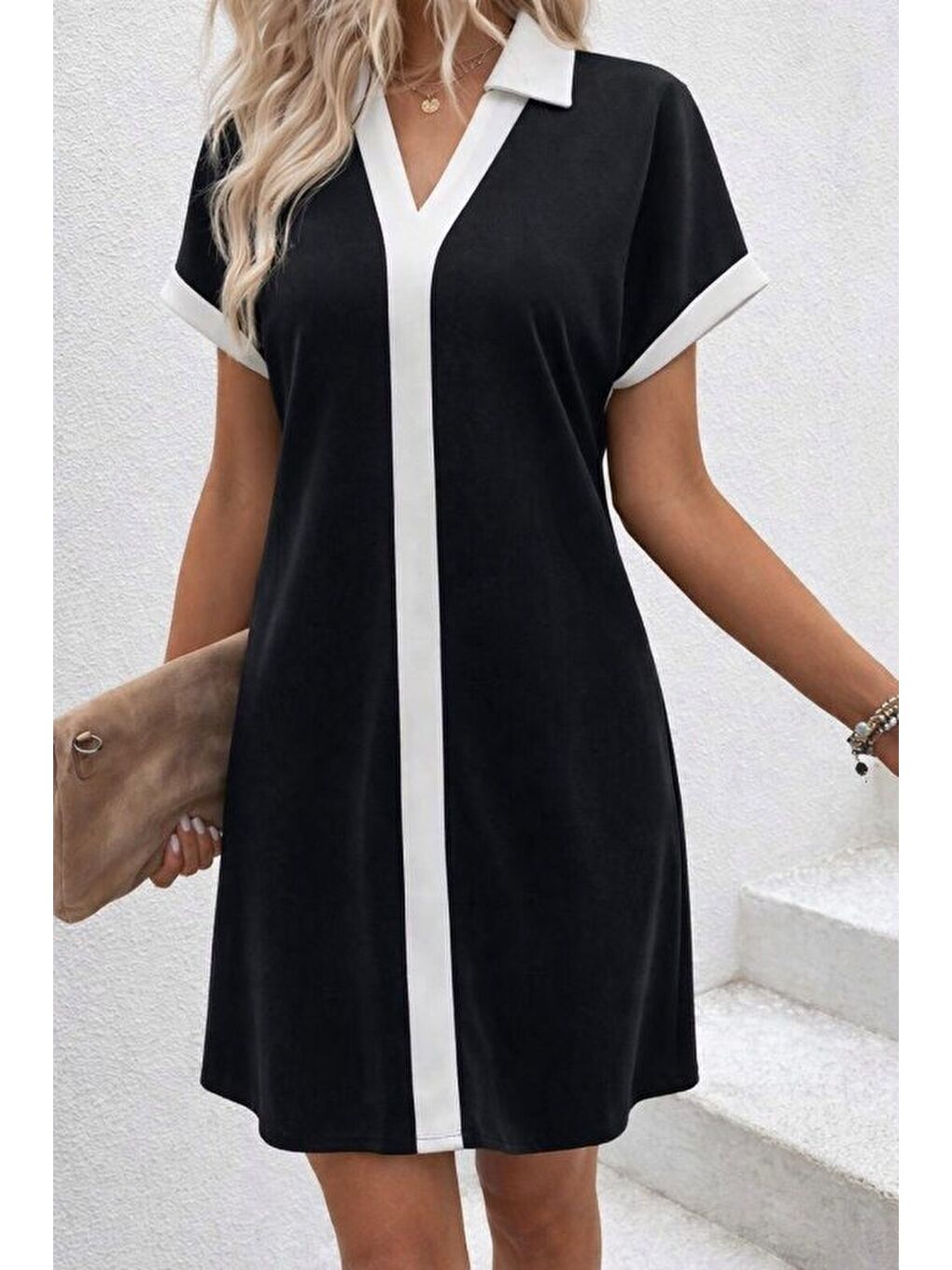 Siyah Kadın Kısa Kollu V Yakalı Onden şerit Detaylı Yakalı Kısa Janjan Krep Elbise-1