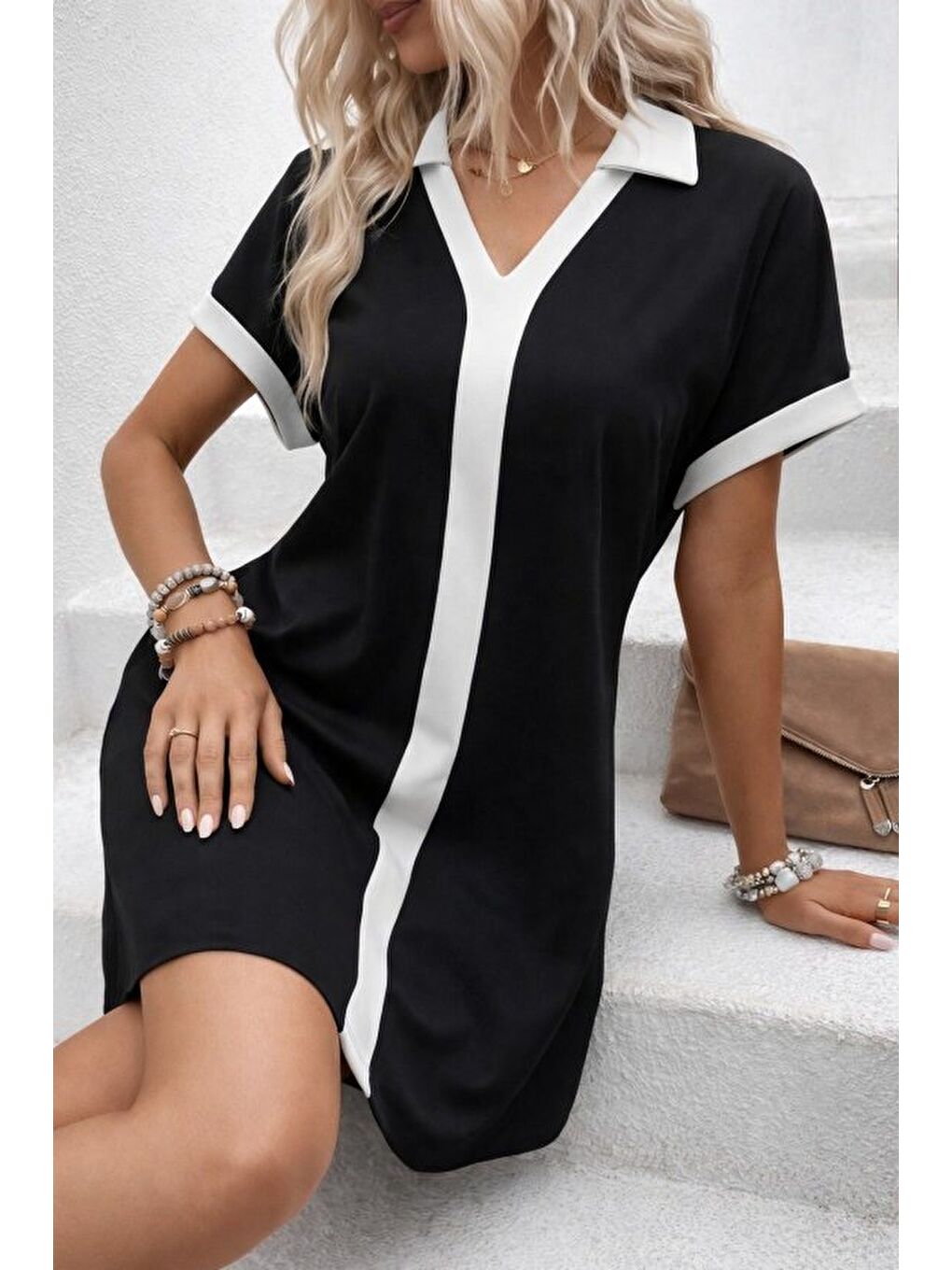 Siyah Kadın Kısa Kollu V Yakalı Onden şerit Detaylı Yakalı Kısa Janjan Krep Elbise-2
