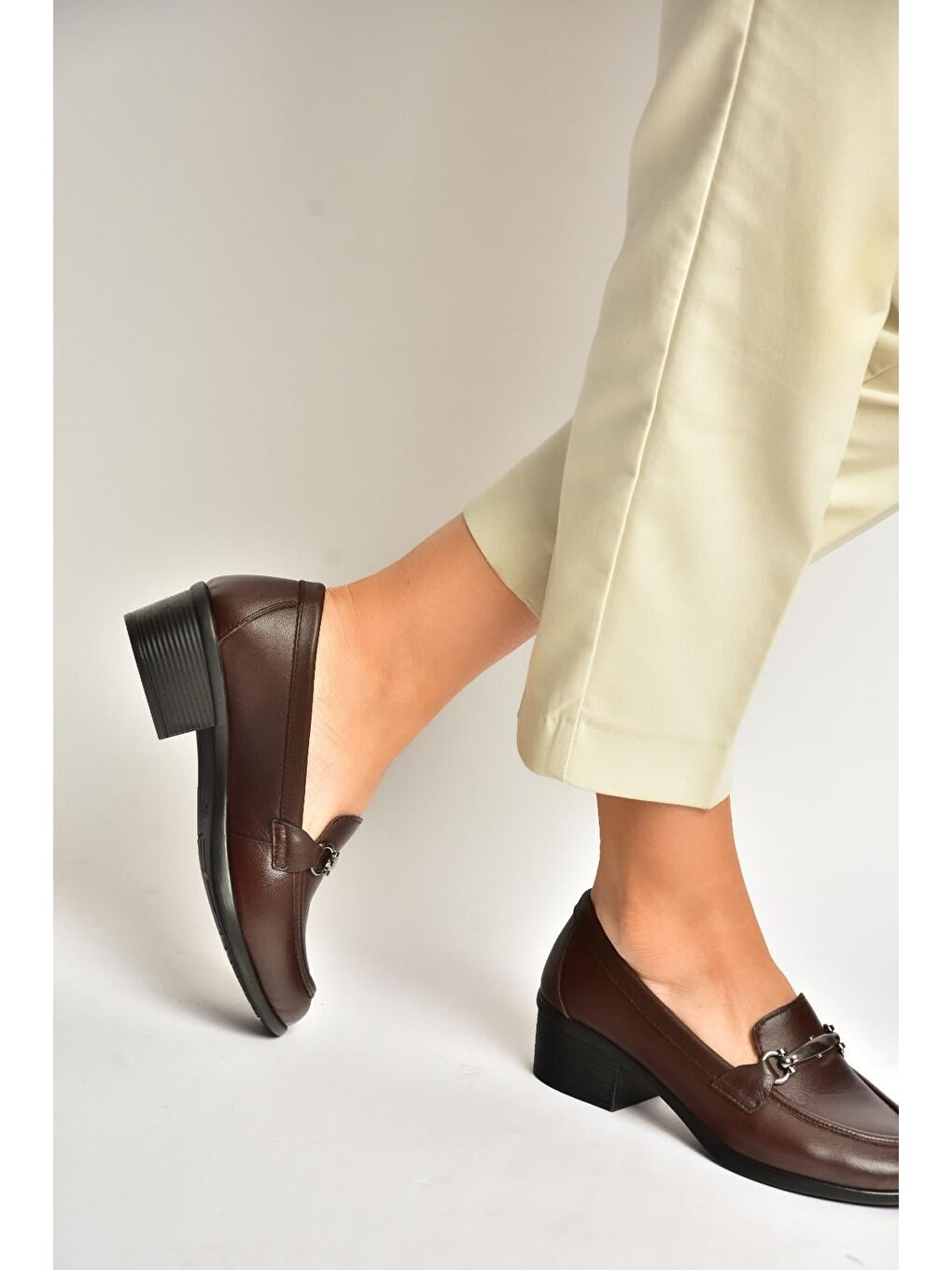 Kahverengi Kadın Topuklu Ayakkabı Y555592003-1