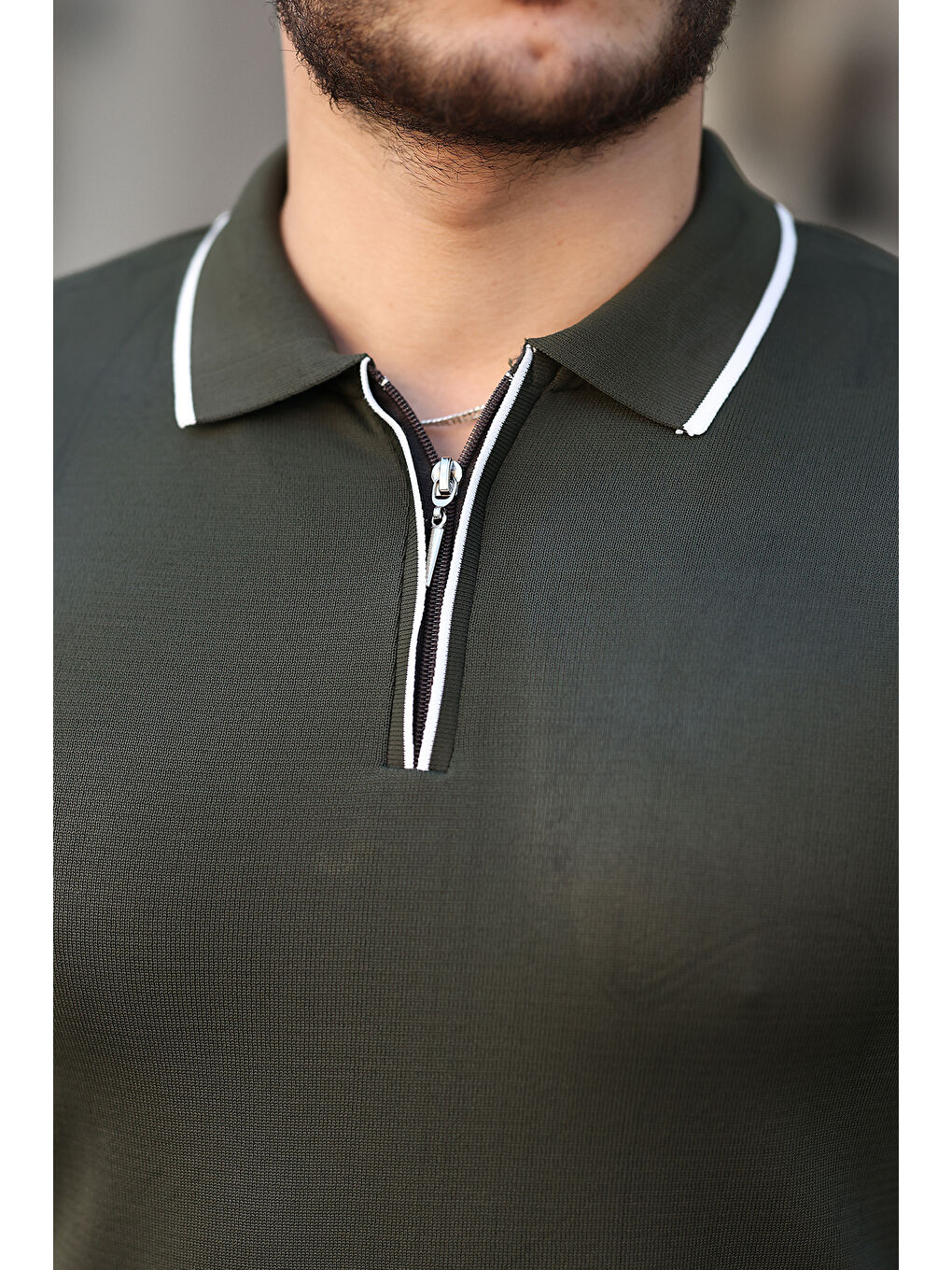 Haki Fermuar Yaka Çizgi Detaylı Erkek Kazak-1