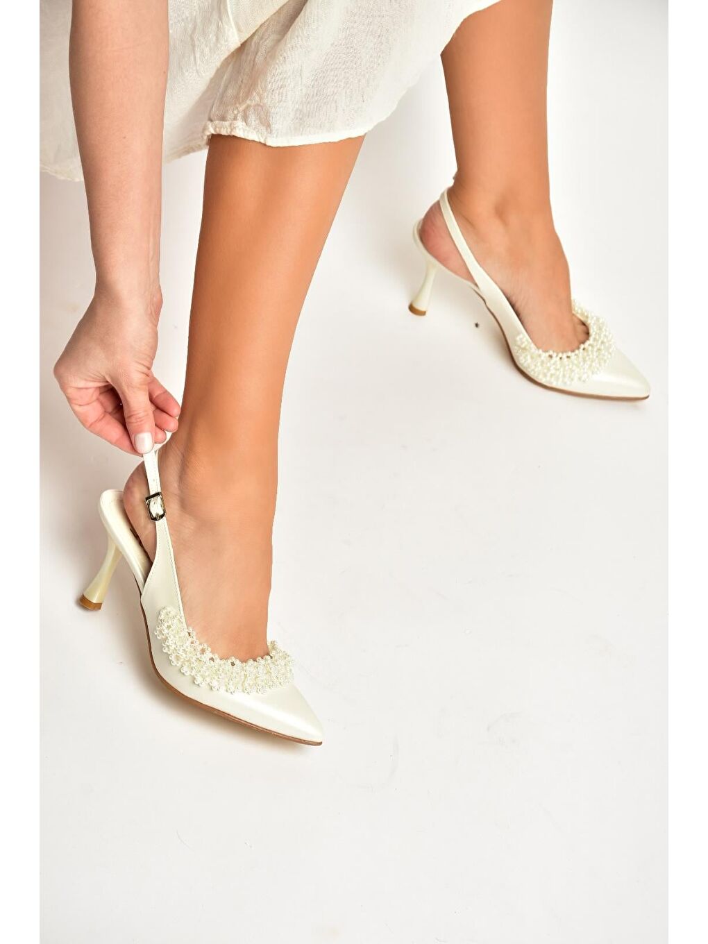 Bej Sedef Kadın Topuklu Ayakkabı Y246375009-1