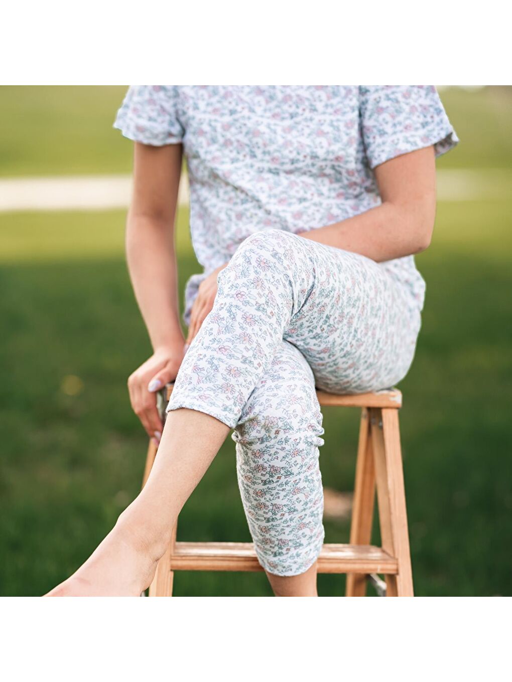 Mavi Kır Çiçekleri Kısa Kollu Pijama-4