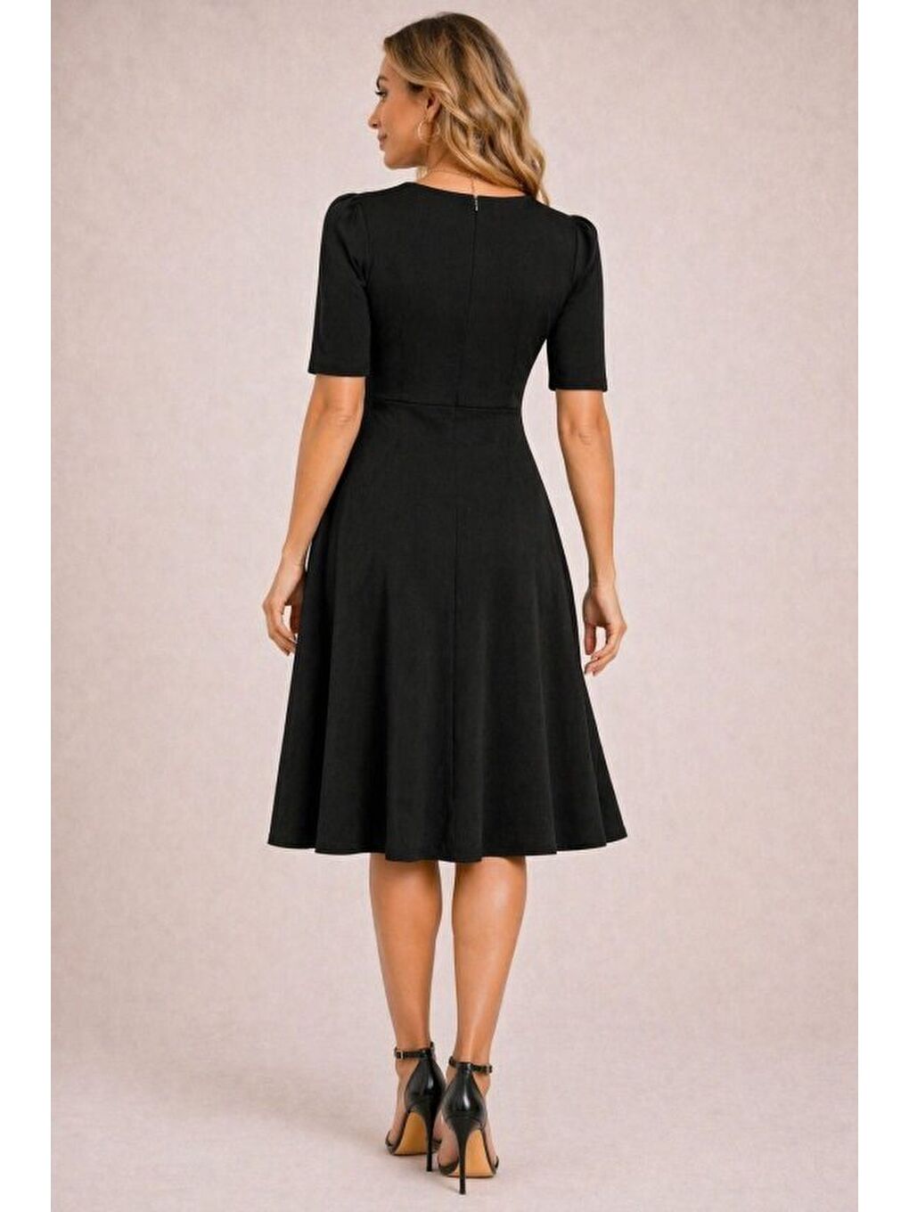 Siyah Kadın Kısa Kollu Asimetrik Yaka Detaylı Midi Janjan Krep Elbise-3