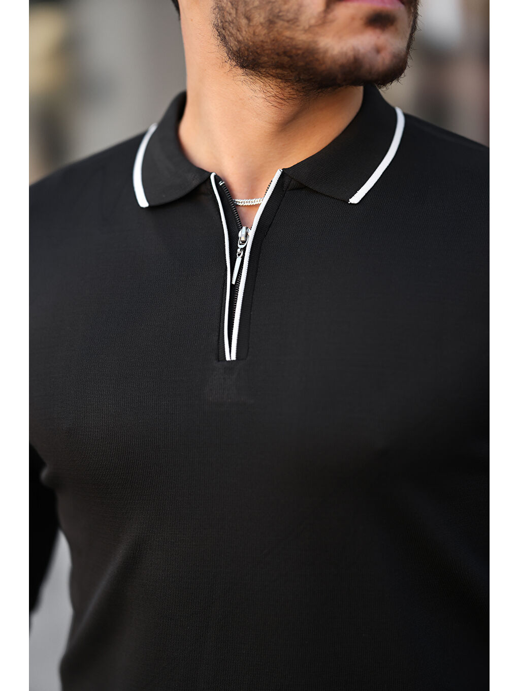 Siyah Fermuar Yaka Çizgi Detaylı Erkek Kazak-1