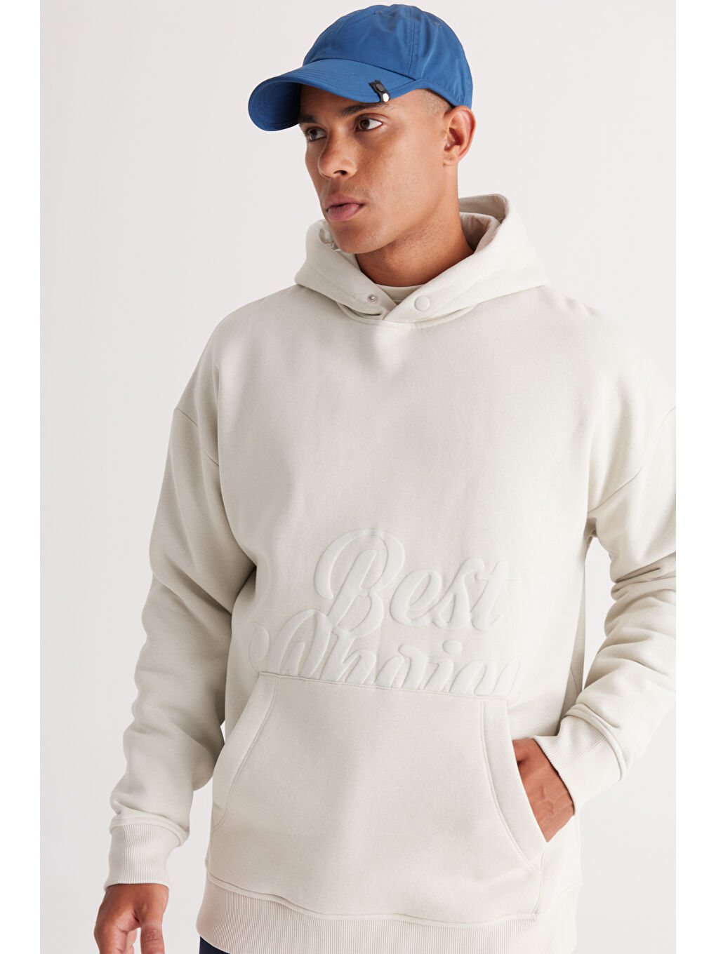 Erkek Bej Oversize Fit Bol Kesim Kapüşonlu İçi Polarlı Baskılı Sweatshirt