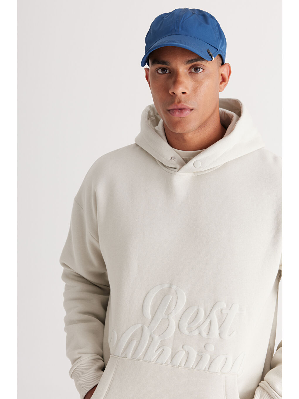 Erkek Bej Oversize Fit Bol Kesim Kapüşonlu İçi Polarlı Baskılı Sweatshirt-3