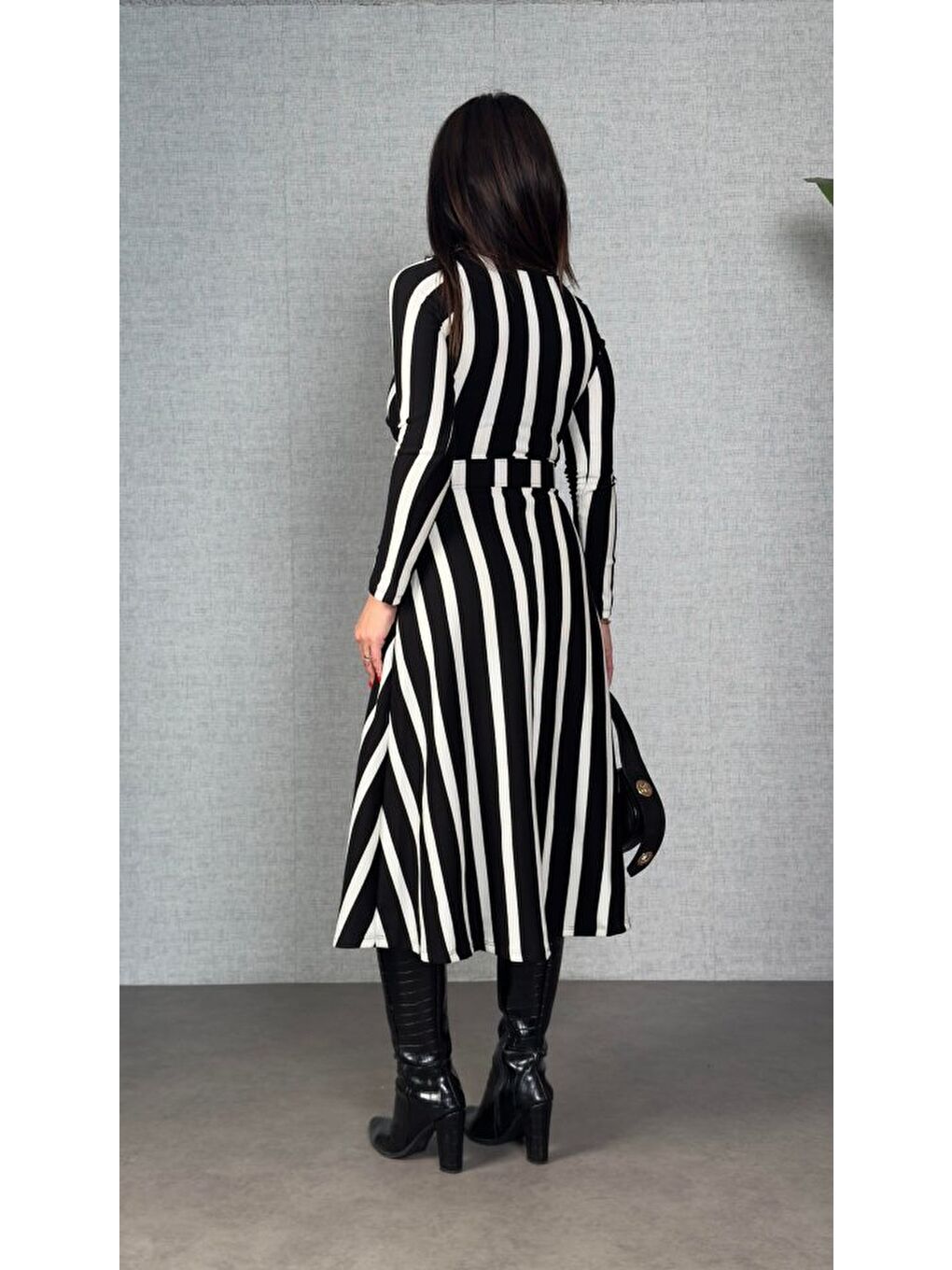 Kırmızı Kadın Uzun Kollu Kruvaze Yaka Kemer Dahil çizgili Triko Elbise-3