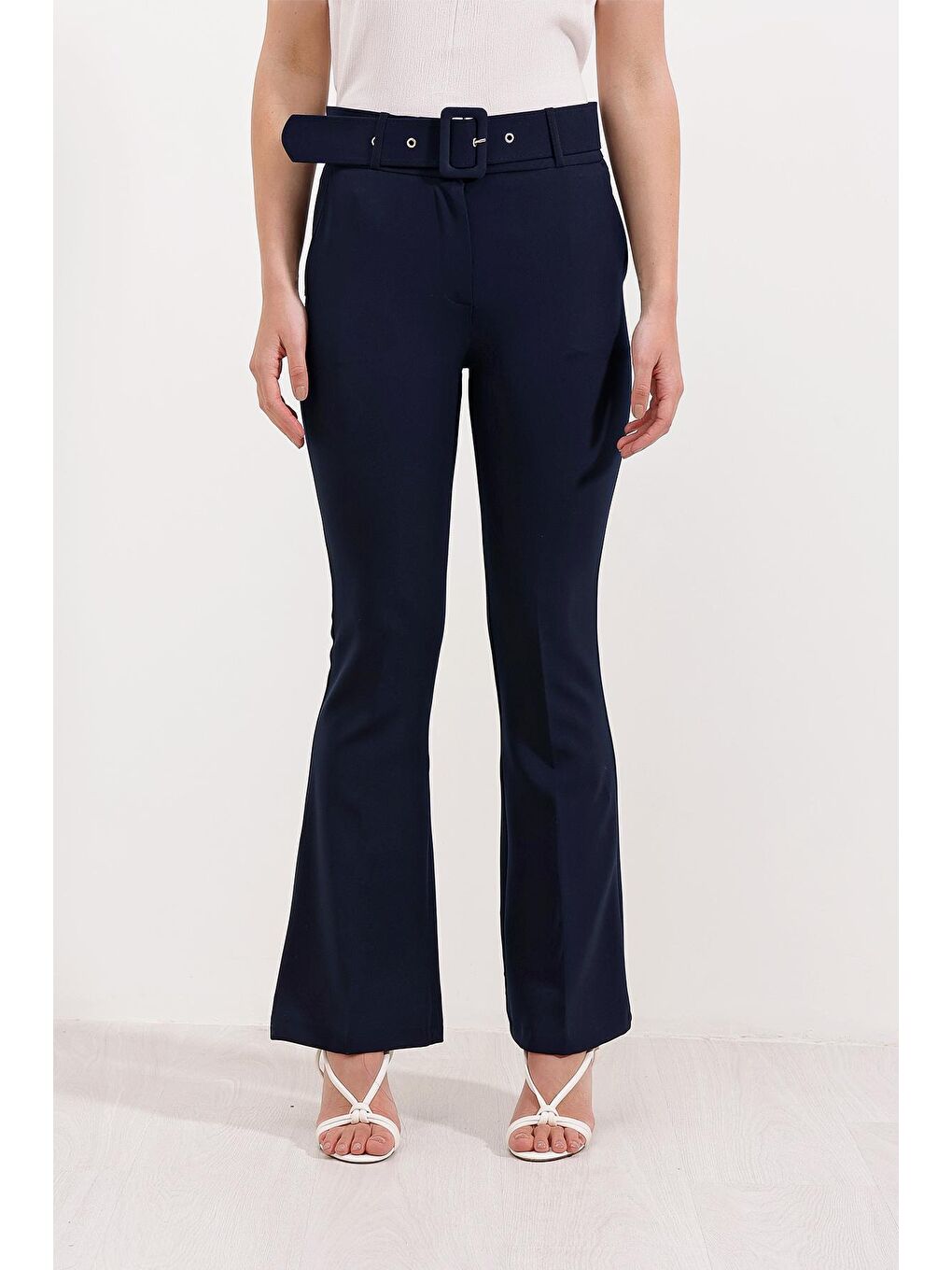 6649 İspanyol Paça Kemerli Pantolon - Lacivert
