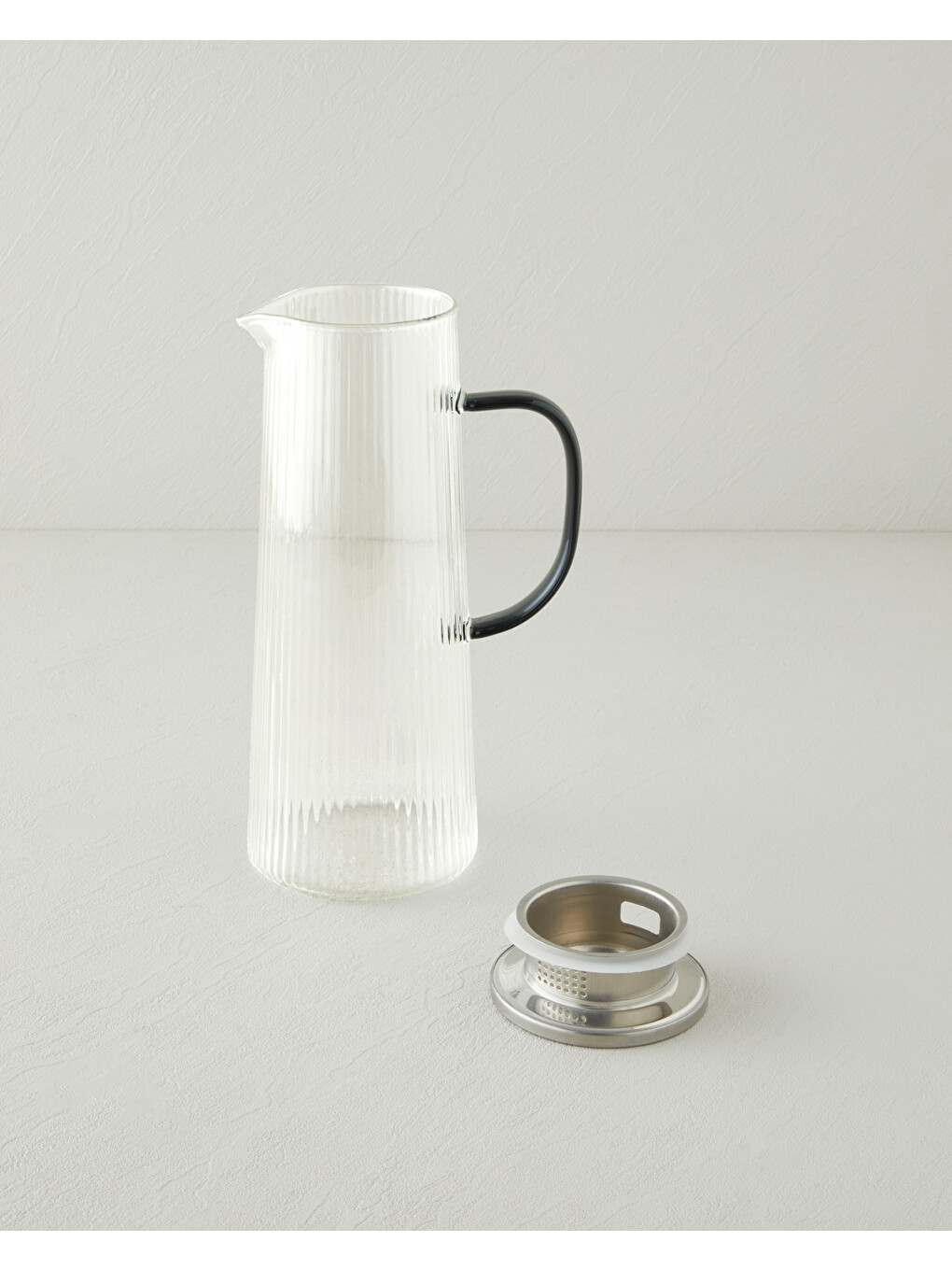 Renksiz Prime Essence Cam Sürahi 1500 Ml Şeffaf-1