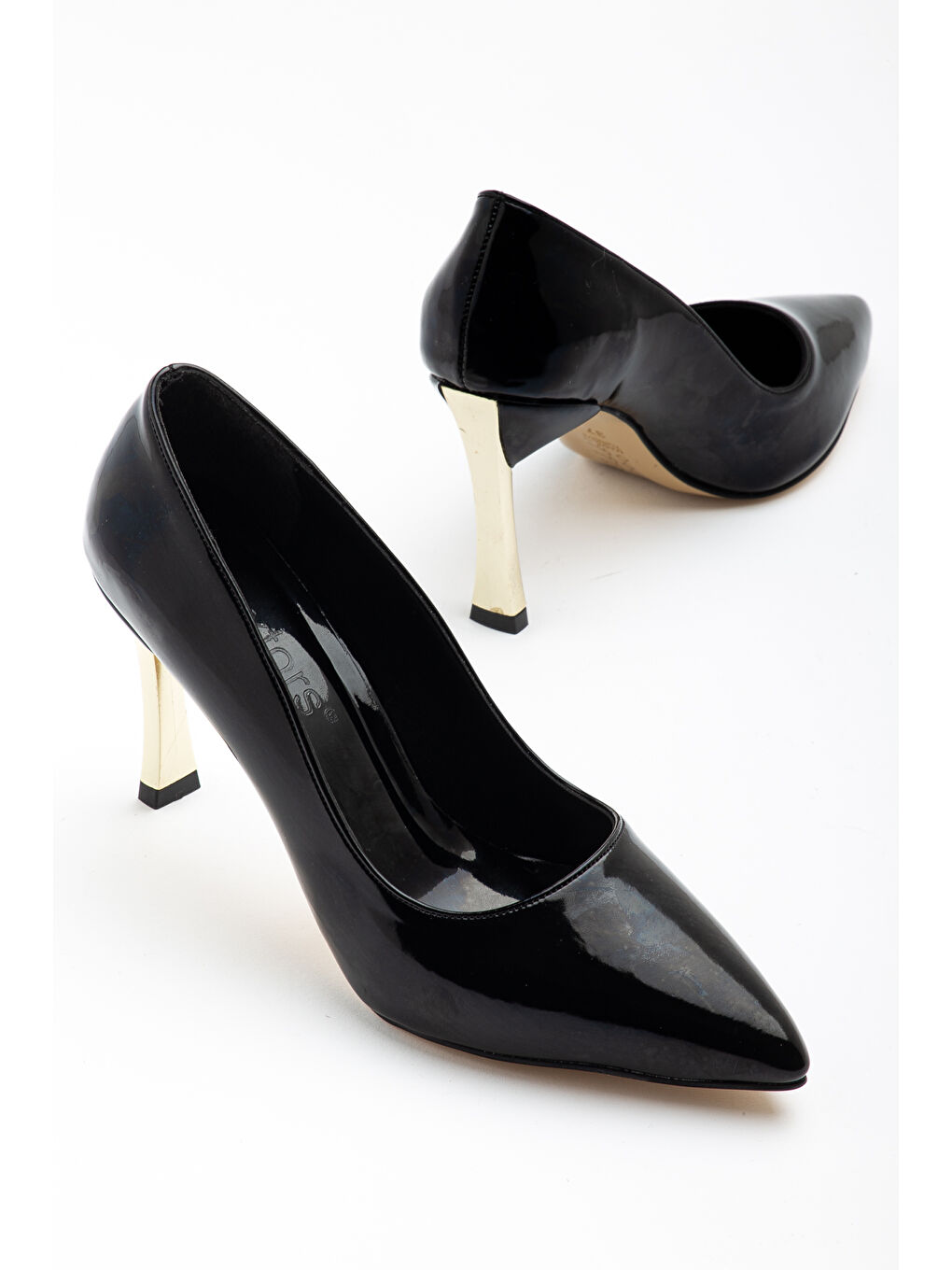 Siyah D1300 Günlük Ortopedik Kadın Klasik Topuklu Stileto-1