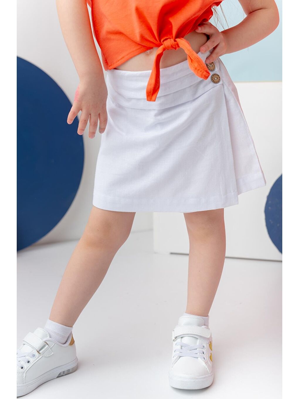 Kız Çocuk Yandan Düğmeli Şort Etek - Beyaz