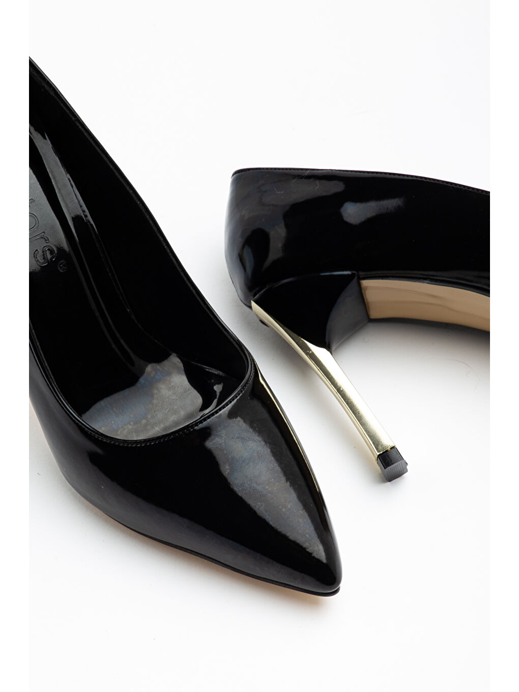 Siyah D1300 Günlük Ortopedik Kadın Klasik Topuklu Stileto-3