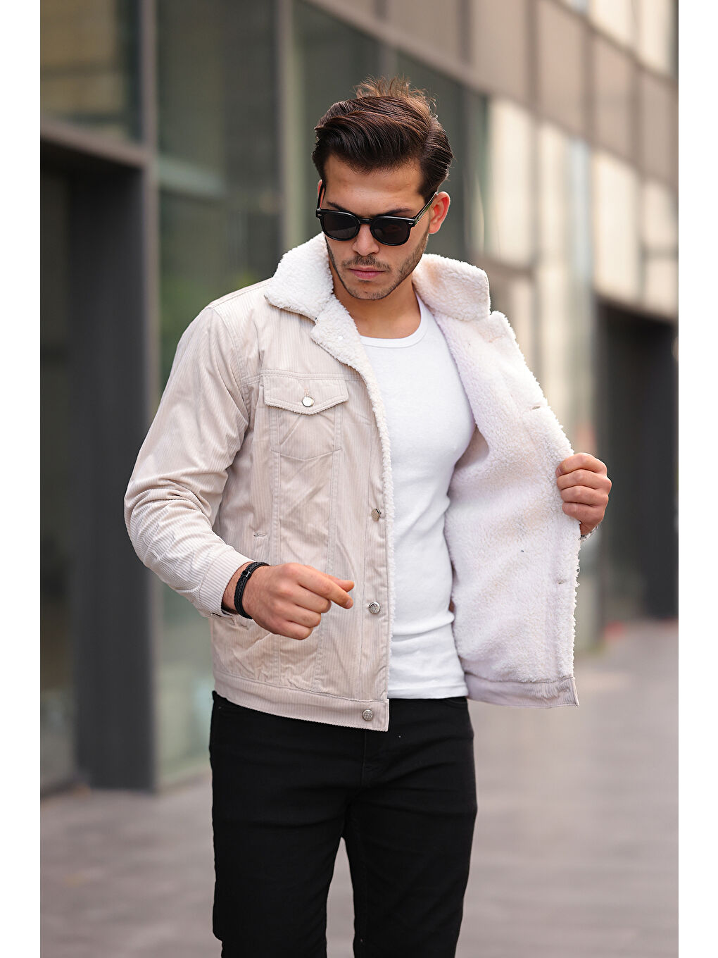 Bej İçi Kürklü Kadife Erkek Pelüş Yaka Ceket-1