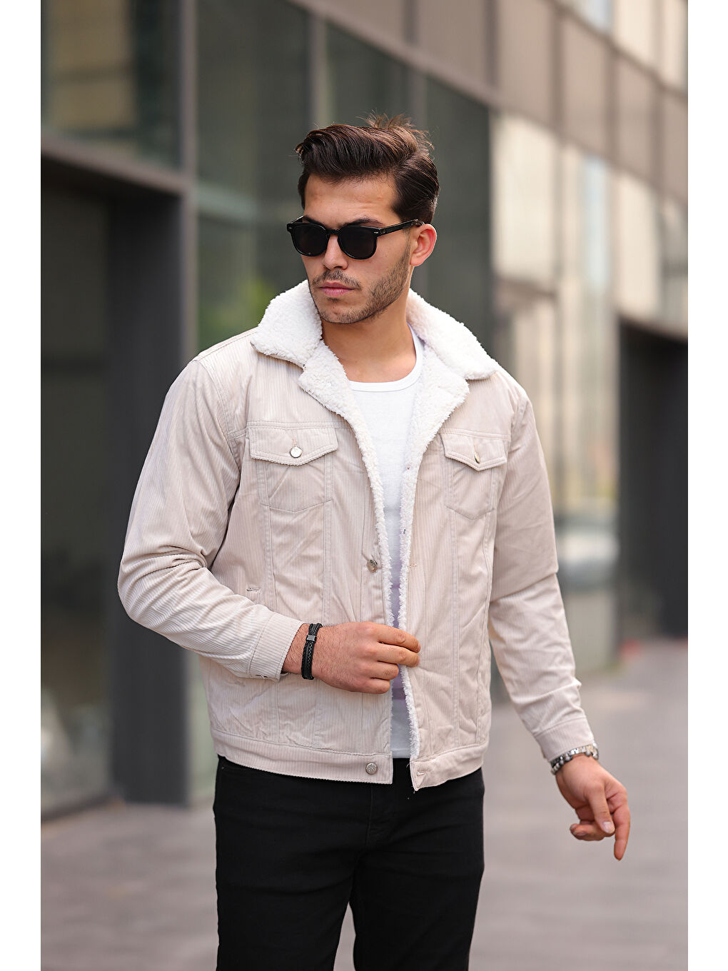 Bej İçi Kürklü Kadife Erkek Pelüş Yaka Ceket-2