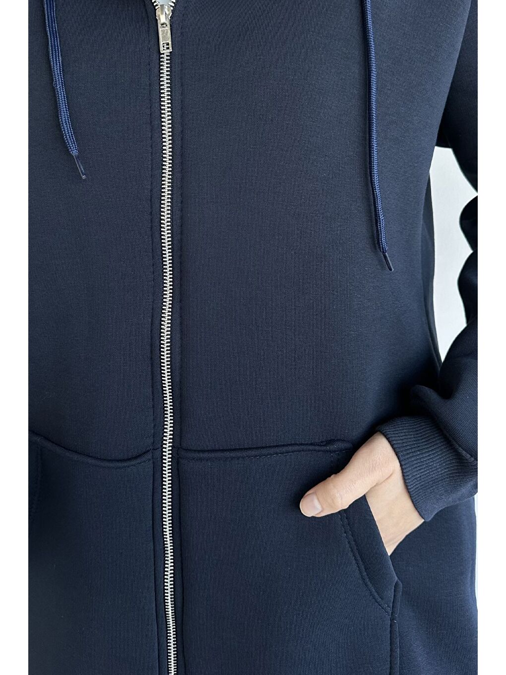 Lacivert Kapüşonlu Şardonlu Tesettür Sweatshirt-8