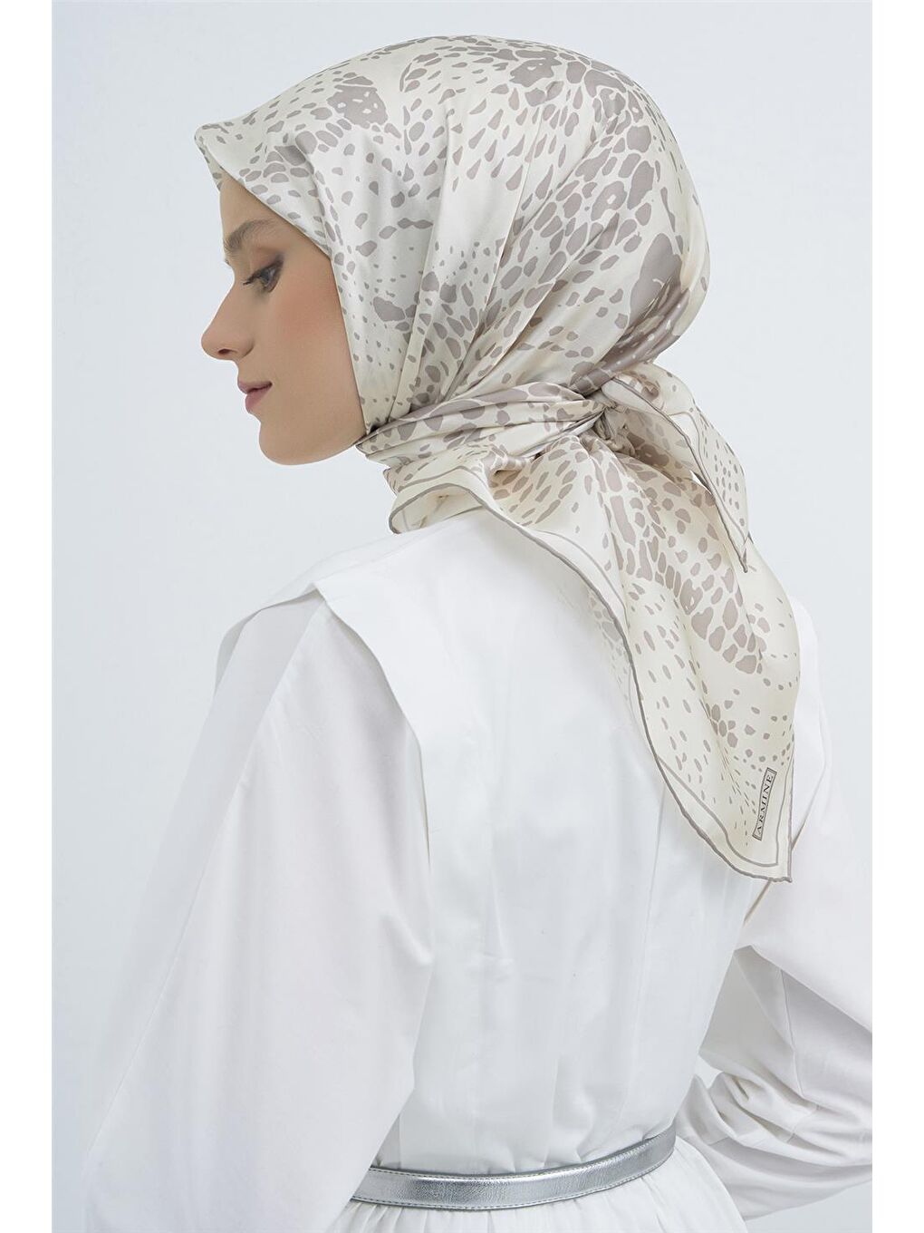 Ekru Saf İpek Sura Eşarp 9552D 85-3