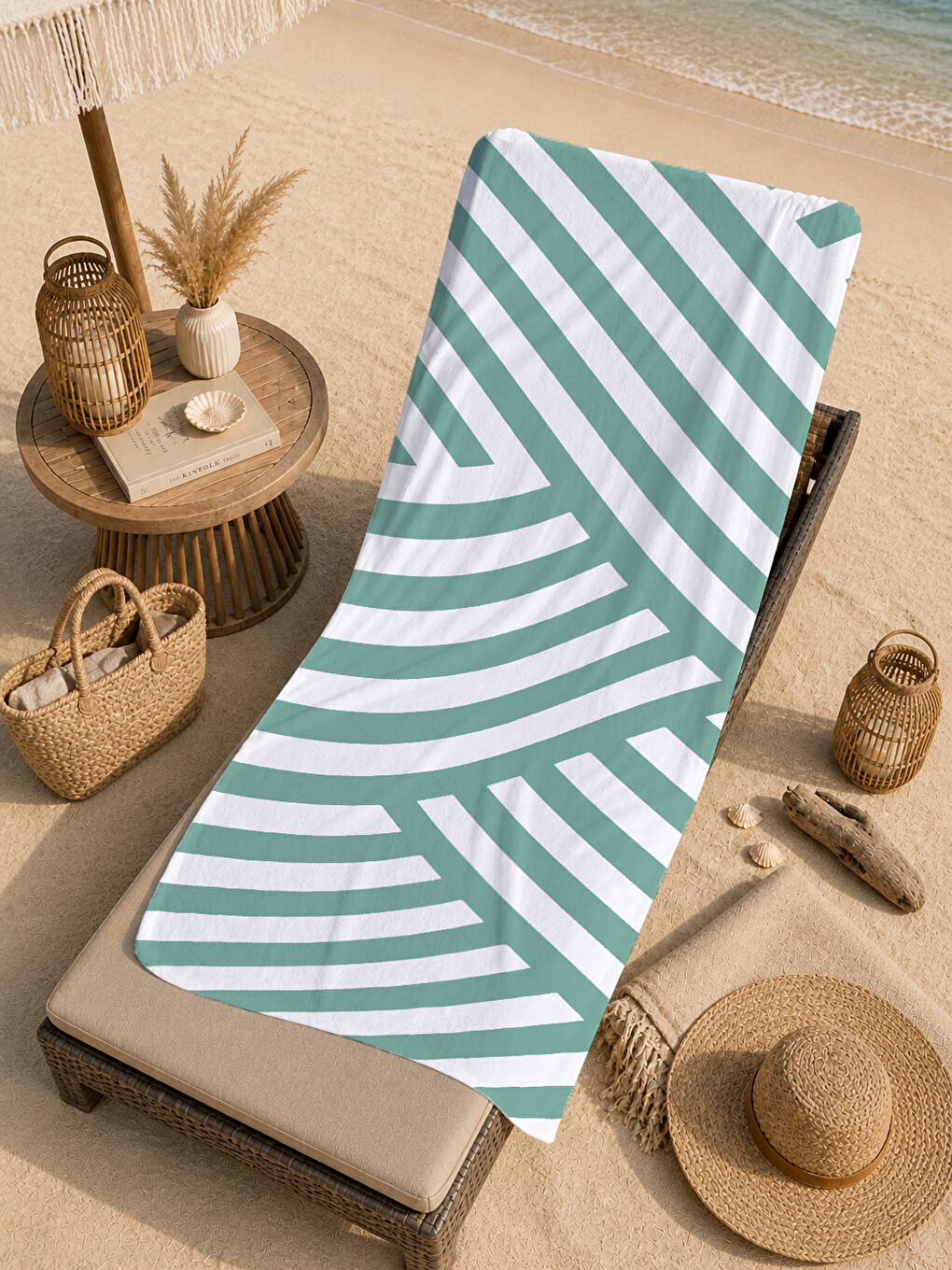 Ekru Mint Beyaz Diyagonal Geometrik Çizgili 70x150 Cm Dijital Baskılı Plaj Ve Banyo Havlusu-4