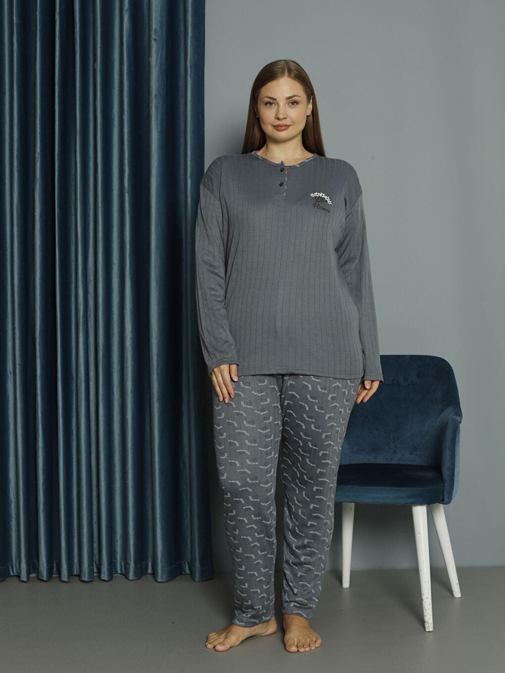 Gri 4530 Düğmeli Büyük Beden Kadın Pijama Takımı