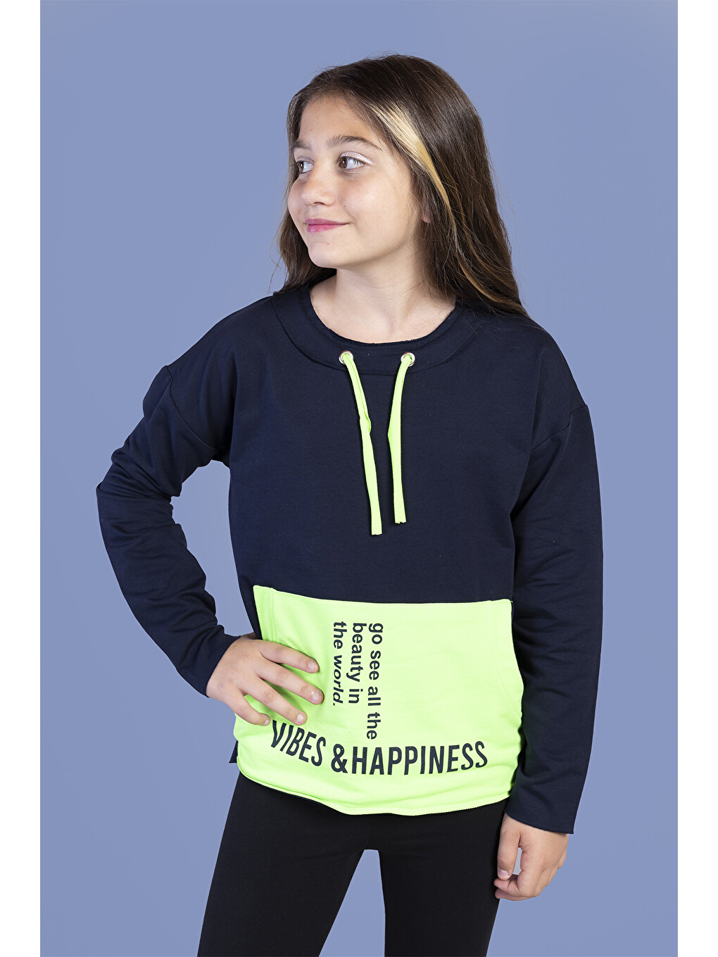 Lacivert Kız Çocuk Kanguru Cepli Baskılı Sweatshirt