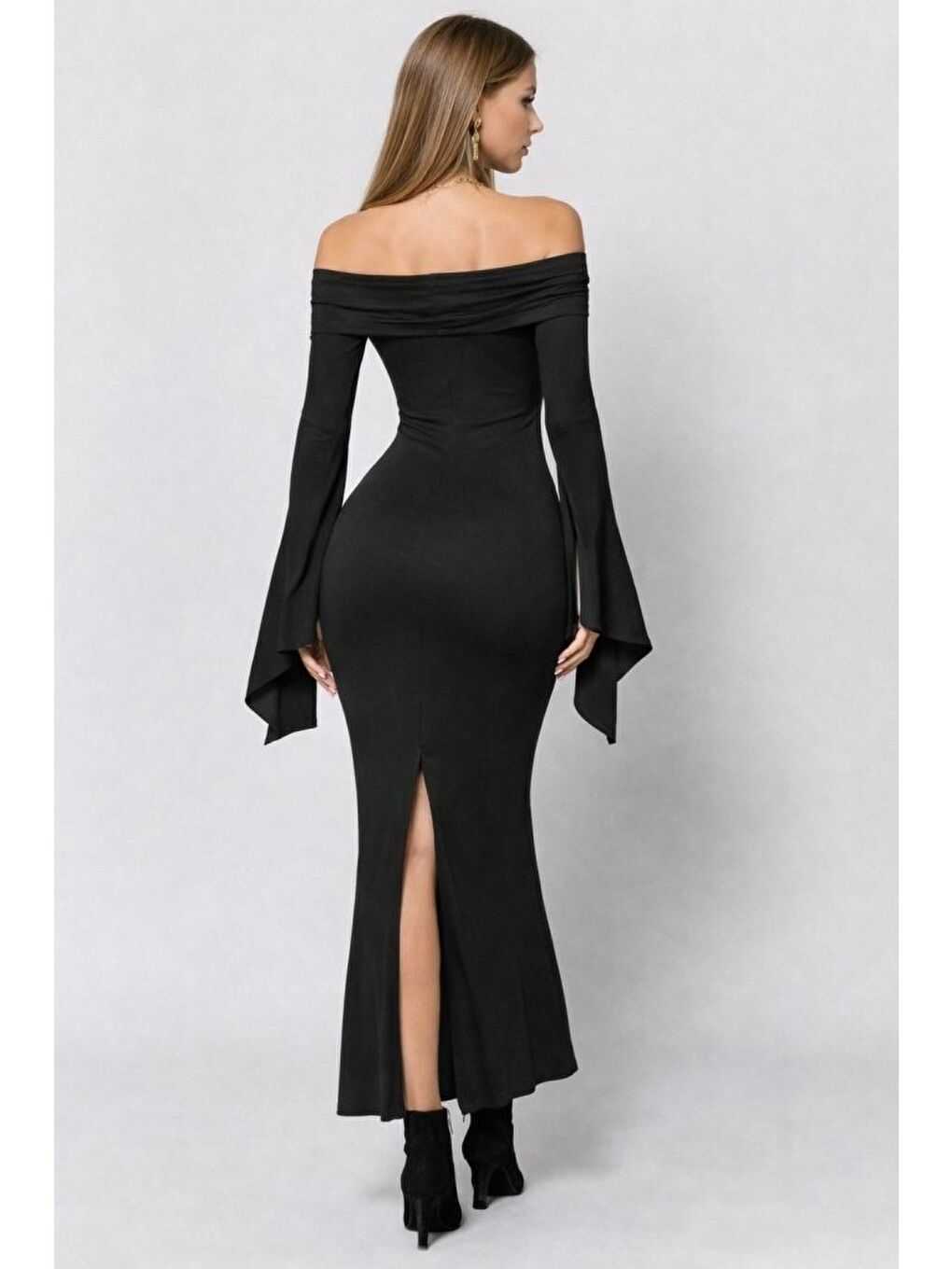 Siyah Kadın Madonna Yaka Uzun Yırtmaç Kol Detaylı Uzun Ithal Krep Elbise-2