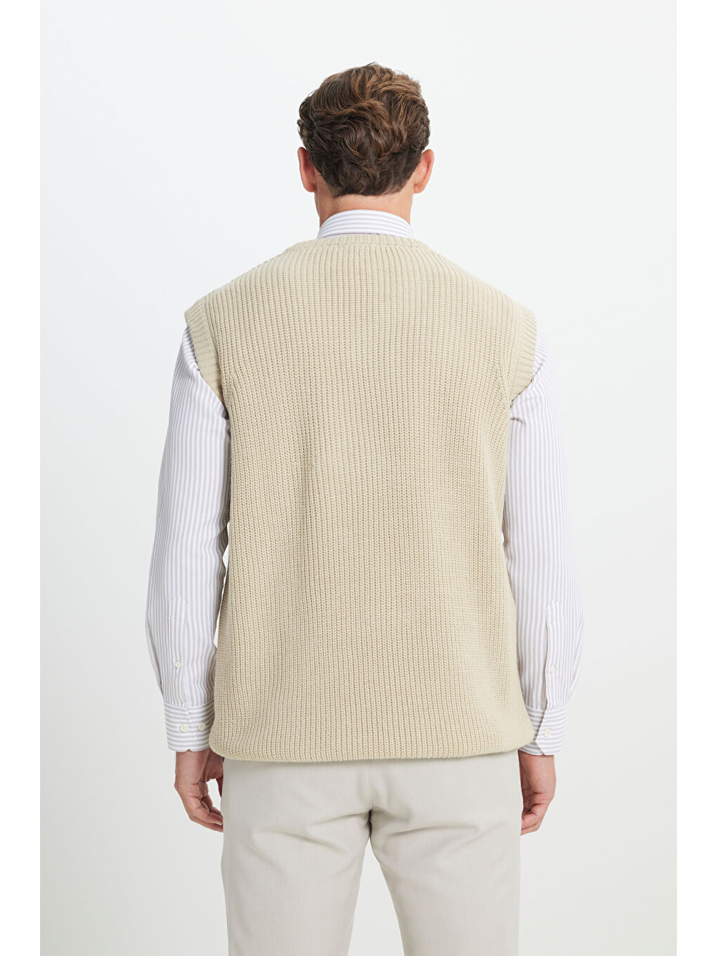 Erkek Bej Standart Fit Normal Kesim V Yaka Triko Süveter-5