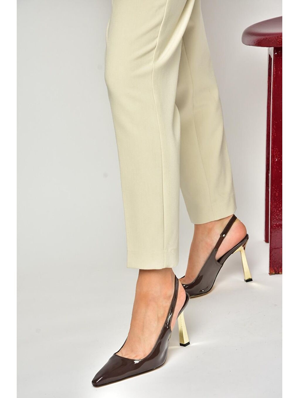 S7520746 Kahverengi Kadın Topuklu Ayakkabı-1