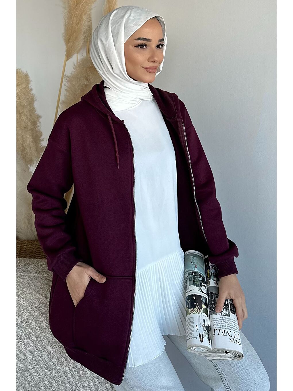 Mürdüm Kapüşonlu Şardonlu Tesettür Sweatshirt-3