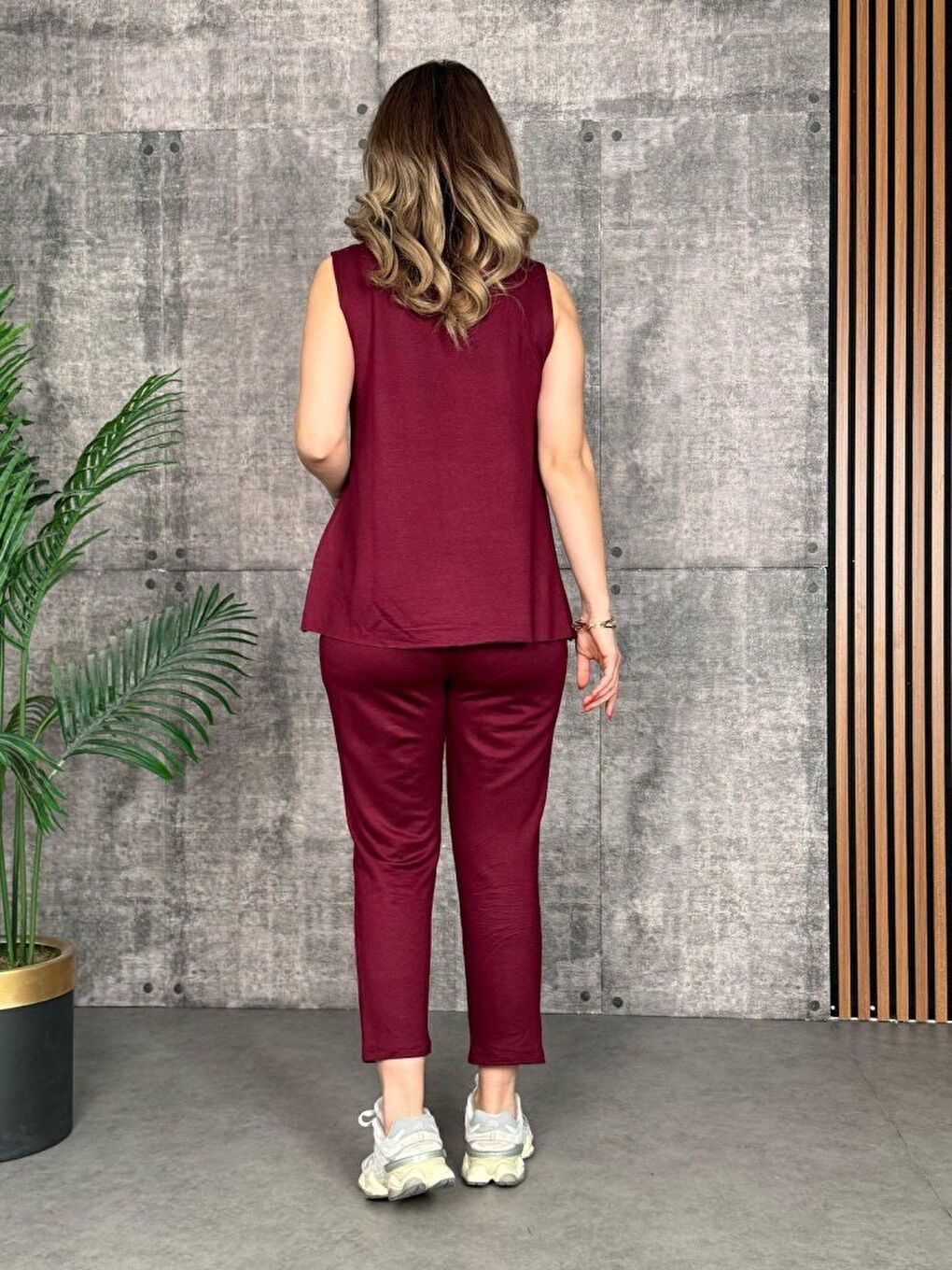 Bordo Kadın Askılı Yuvarlak Yaka Viskon Iki Iplik Bluz Ve Eşofman Altı Ikili Takım-3