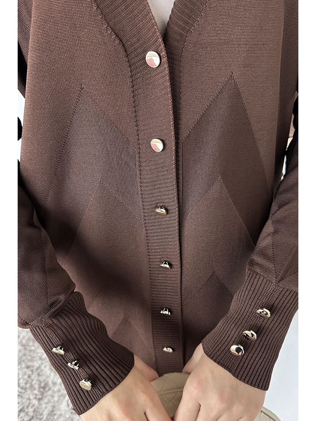 Kahverengi Ön Düğmeli Desenli Tesettür Triko Hırka (m-l-xl Uyumludur)-6