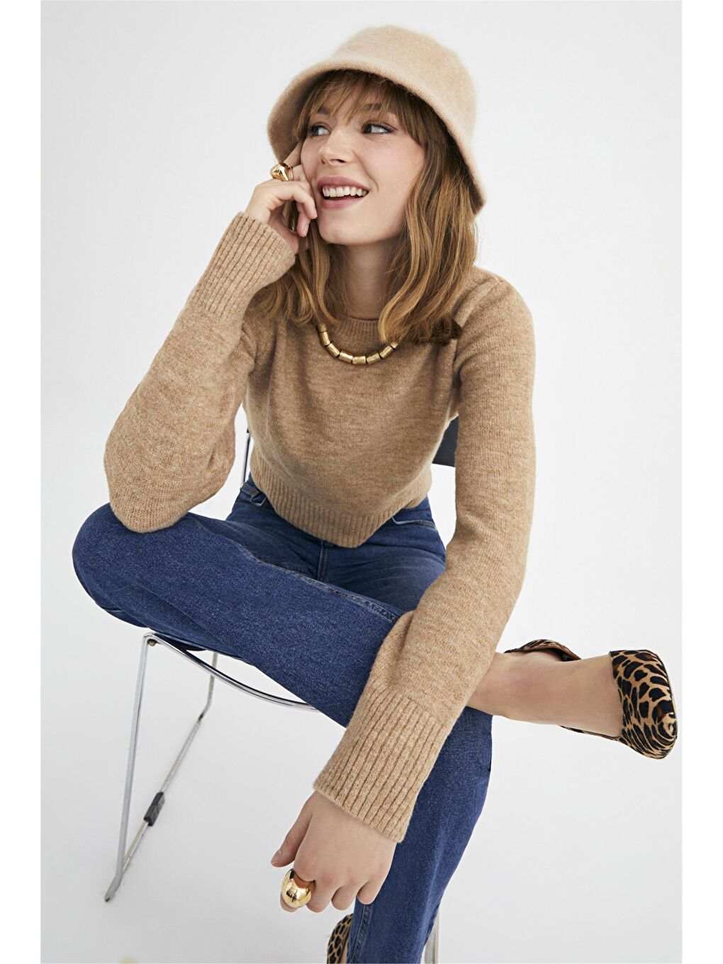 Bej Vizon Bisiklet Yaka Crop Kazak-1