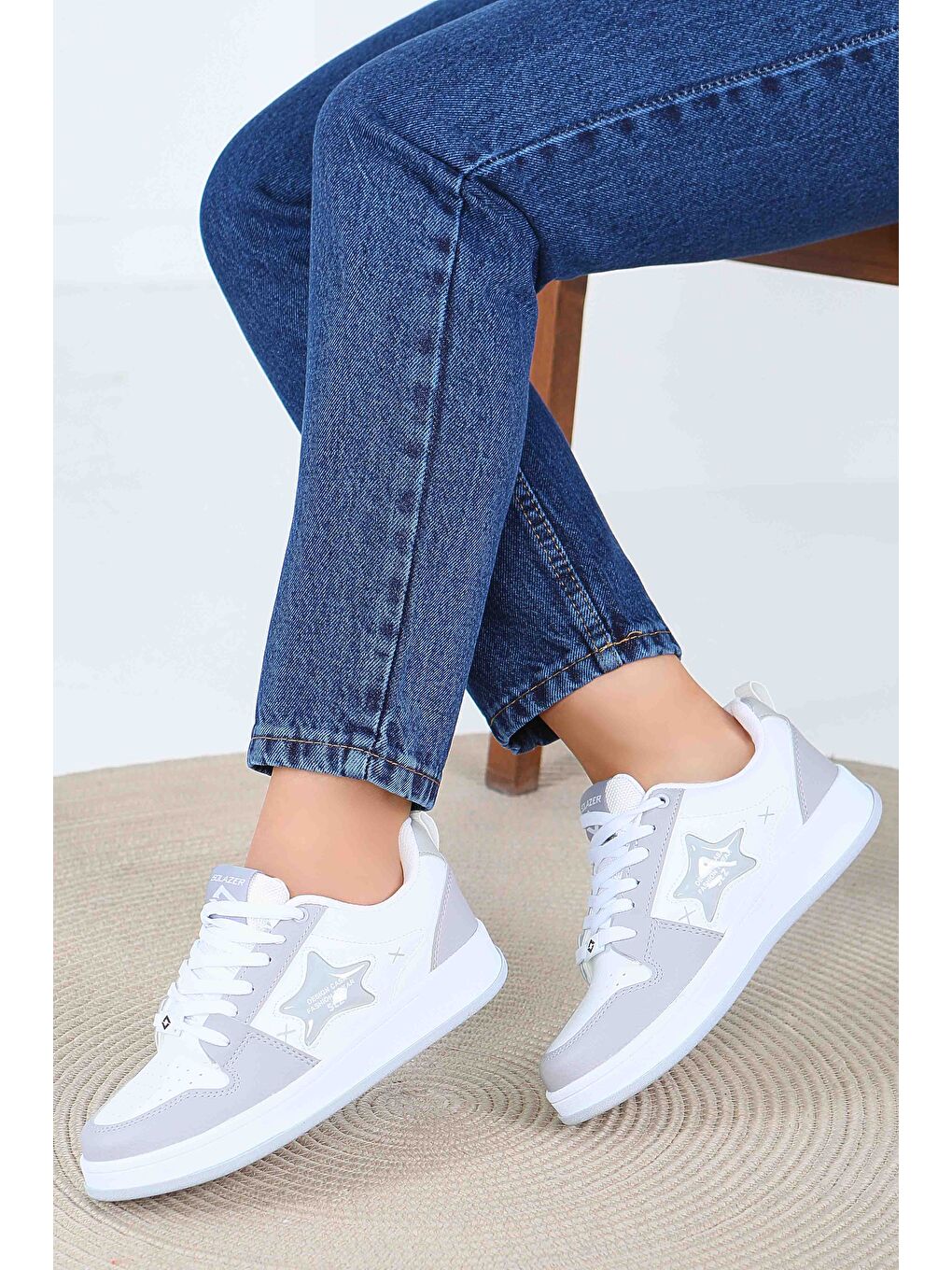 Kadın Beyaz Gri Spor Ayakkabı - 27560-2