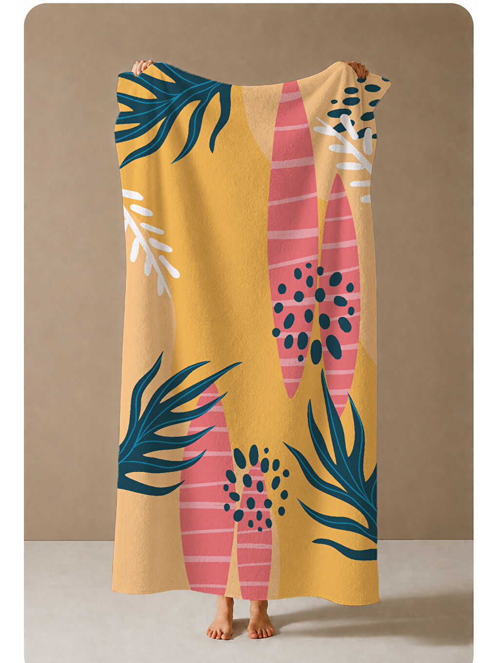 Hardal Pembe Tropikal Zürafa Ve Yaprak Desenli 70x150 Cm Dijital Baskılı Plaj Ve Banyo Havlusu-3