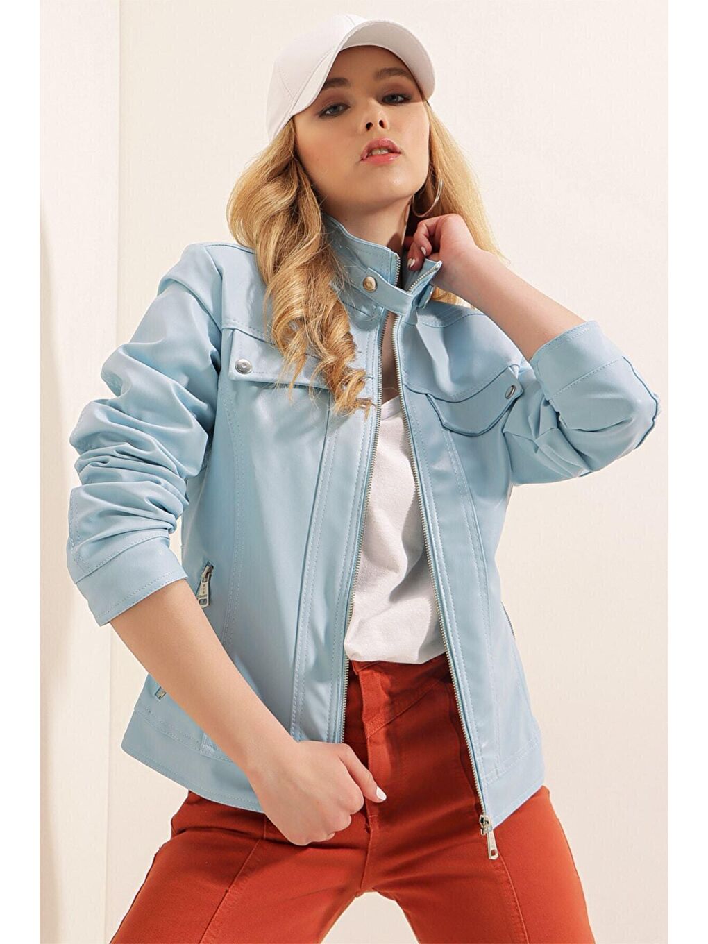 Kadın Mavi Dik Yaka Suni Deri Ceket HZL22W-BD110241-1