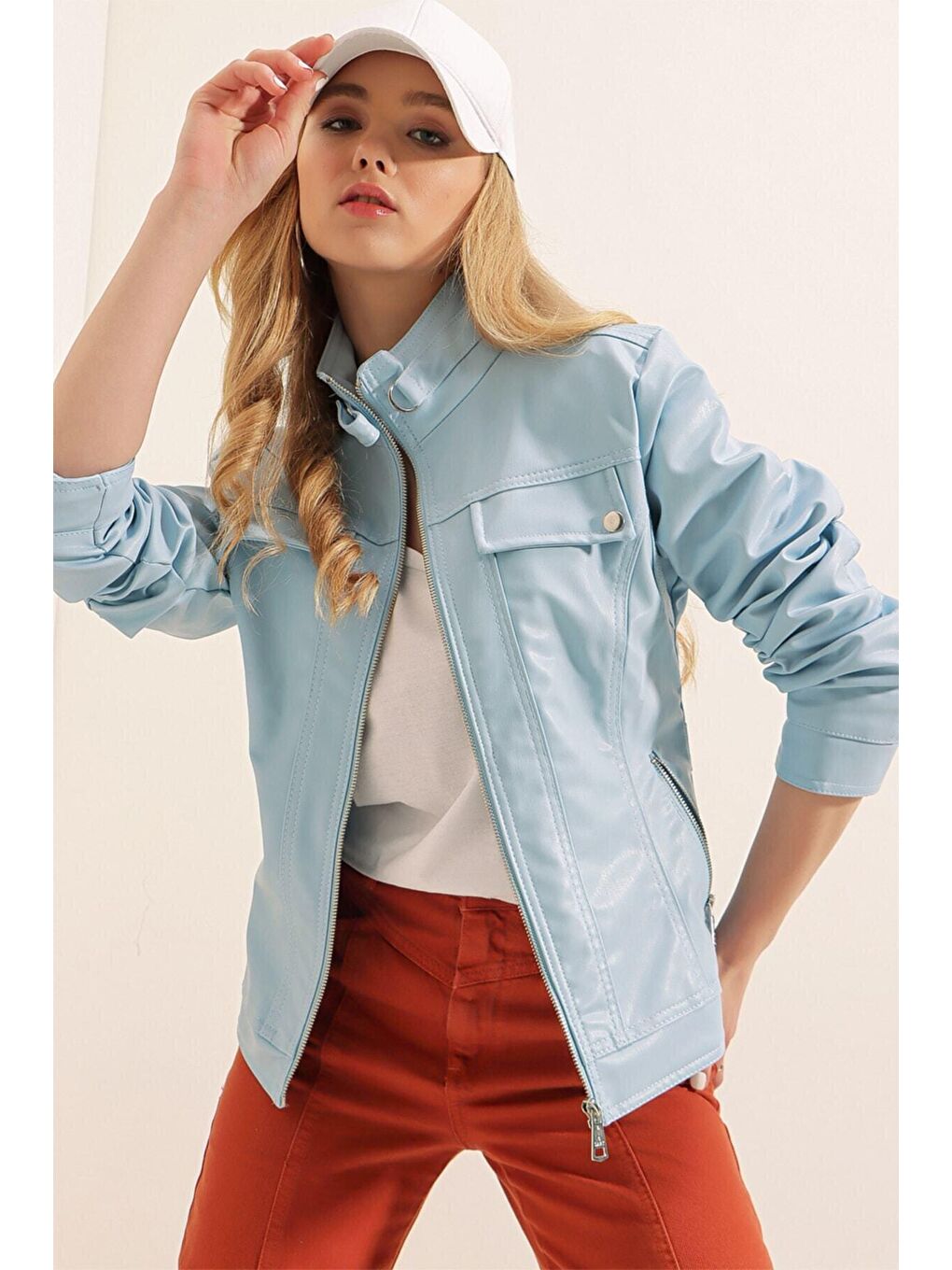 Kadın Mavi Dik Yaka Suni Deri Ceket HZL22W-BD110241-2