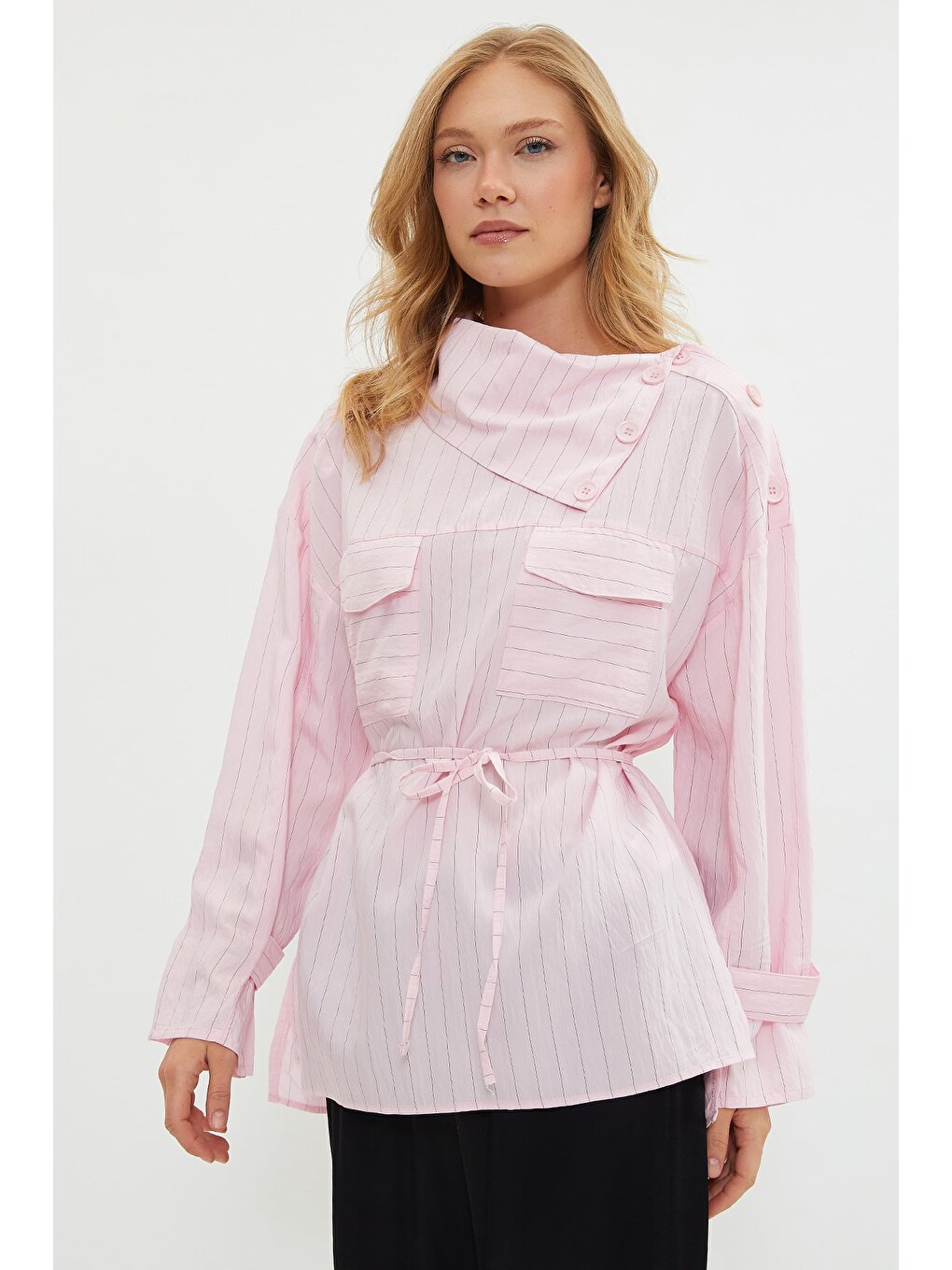 Pembe Fullamodest Yakası Çizgili Asimetrik Kesim Tunik-4