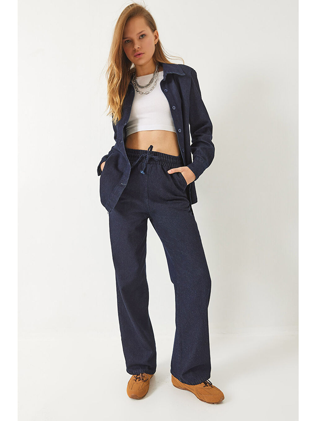 Lacivert Kadın Vatka Detaylı Kemerli Gömlek Palazzo Pantolonlu Denim Takım