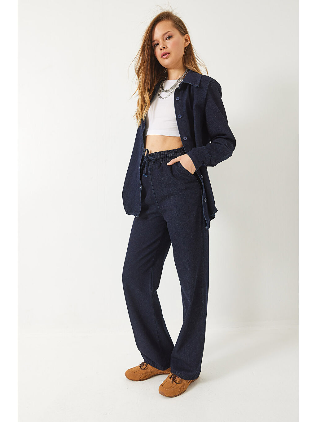 Lacivert Kadın Vatka Detaylı Kemerli Gömlek Palazzo Pantolonlu Denim Takım-1