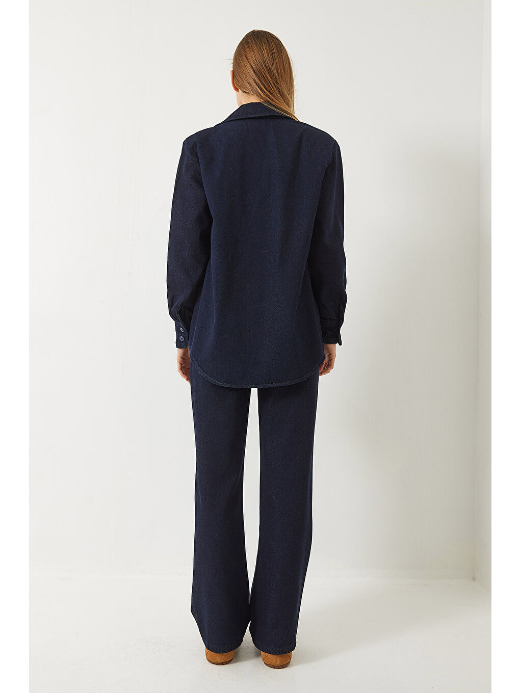 Lacivert Kadın Vatka Detaylı Kemerli Gömlek Palazzo Pantolonlu Denim Takım-6