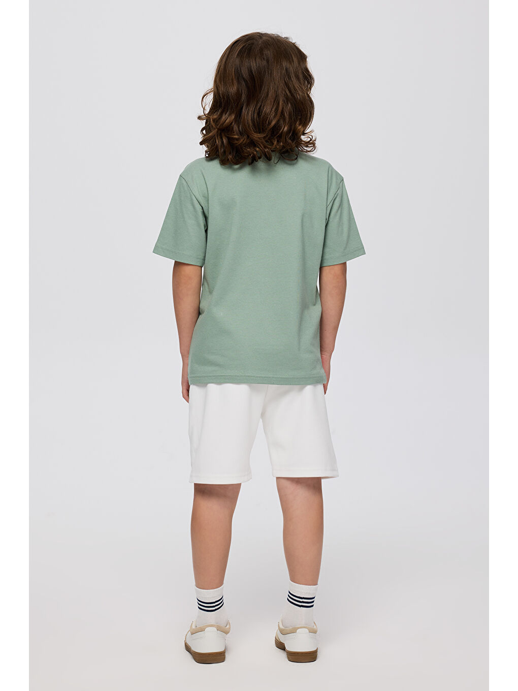 Erkek Çocuk Yakası Düğmeli Yeşil Tişört-1