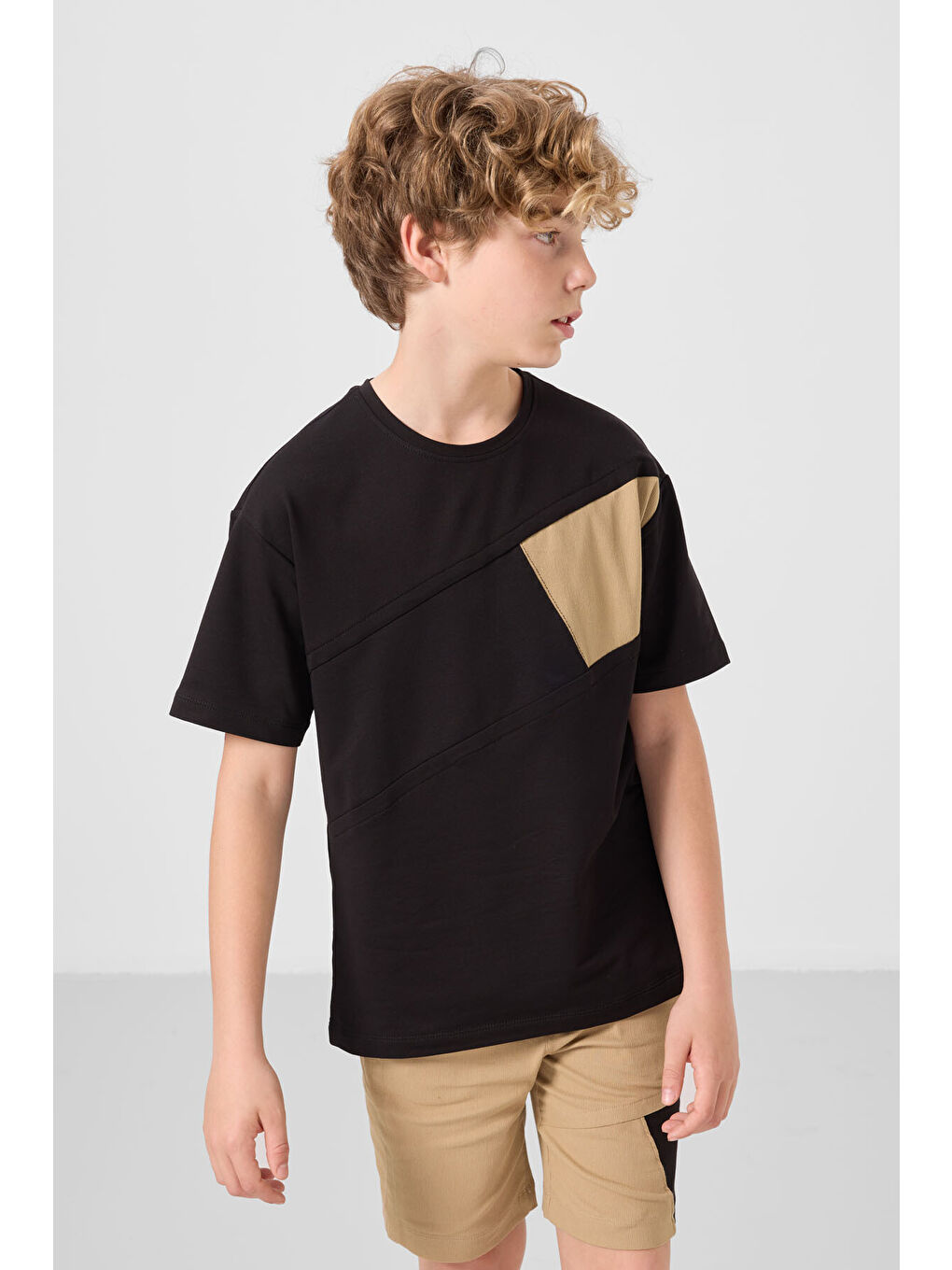 Siyah-Koyu Bej Pamuklu Oversize Fit Dokuma Hafif Esnek Chino Erkek Çocuk Şort Takım - 11275-2