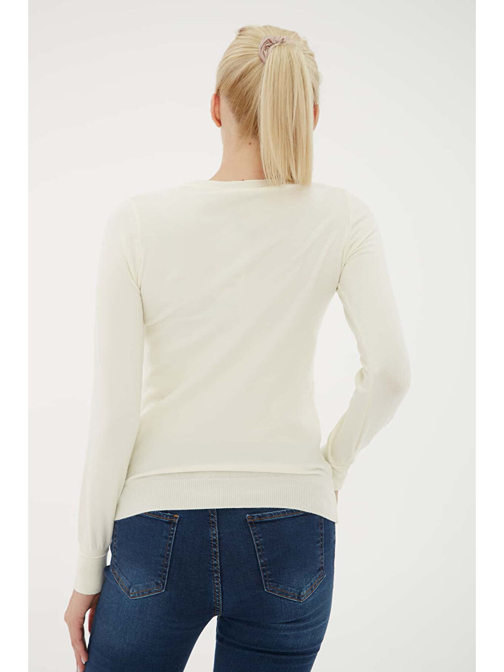 Ekru Regular Fit Bisiklet Yaka Kazak 25K0777K1-3