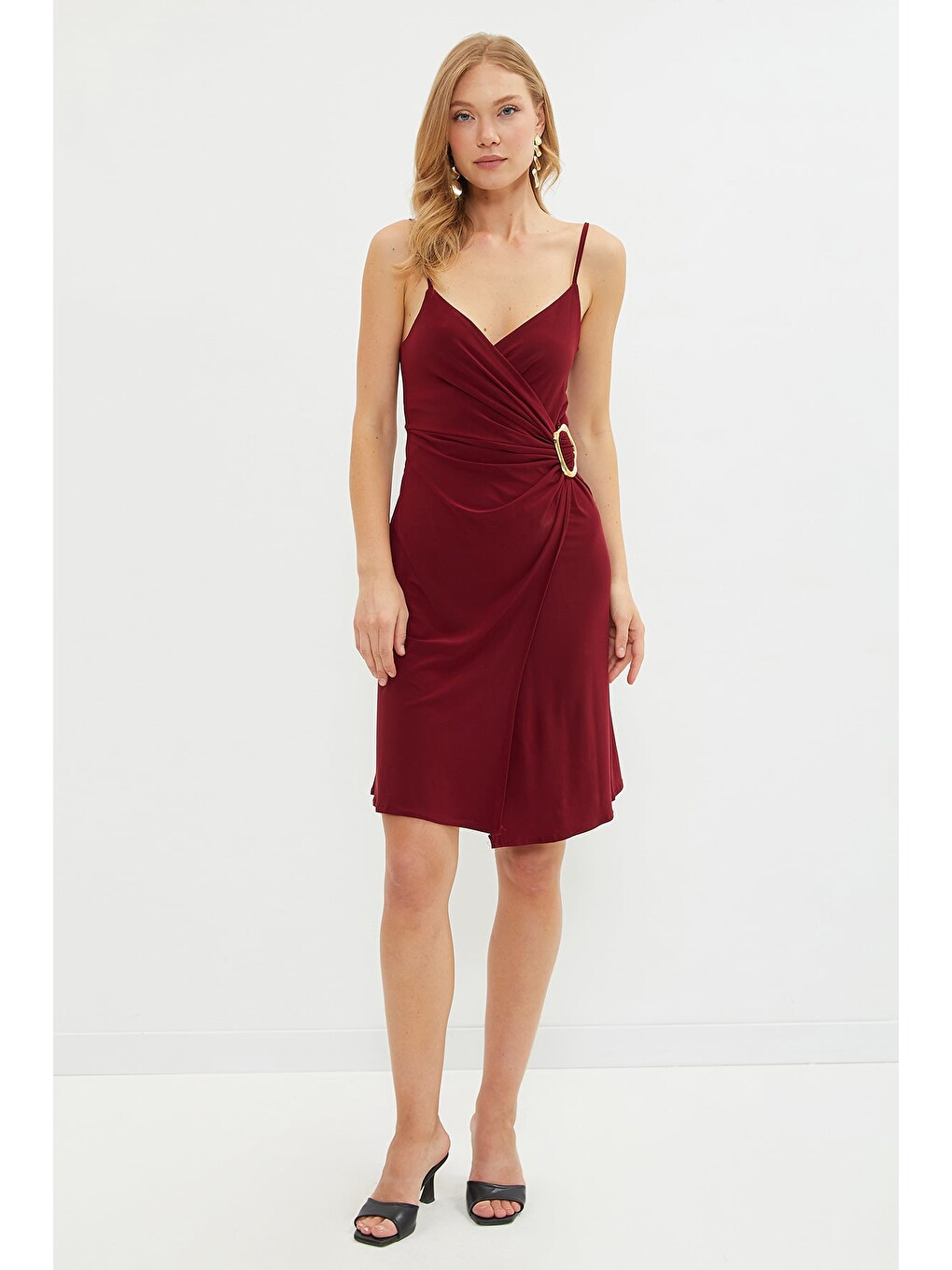 Bordo Gold Aksesuarlı Askılı Mini Boy Elbise-1