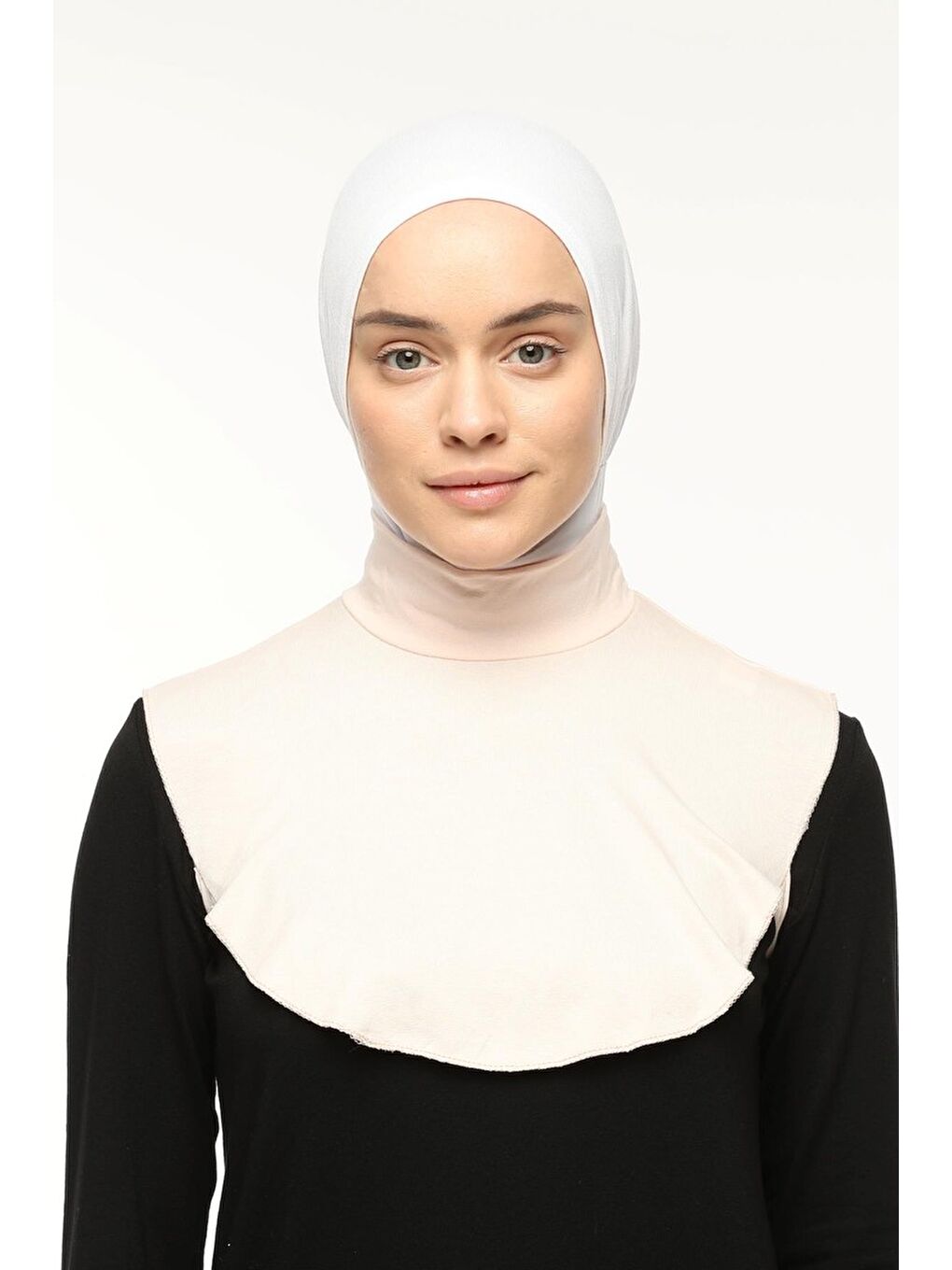 Bej Düz Balıkçı Yaka Boğazlı Penye Tesettür Boyunluk