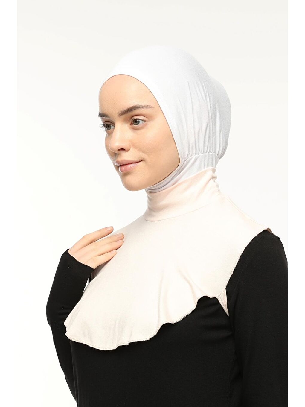 Bej Düz Balıkçı Yaka Boğazlı Penye Tesettür Boyunluk-2